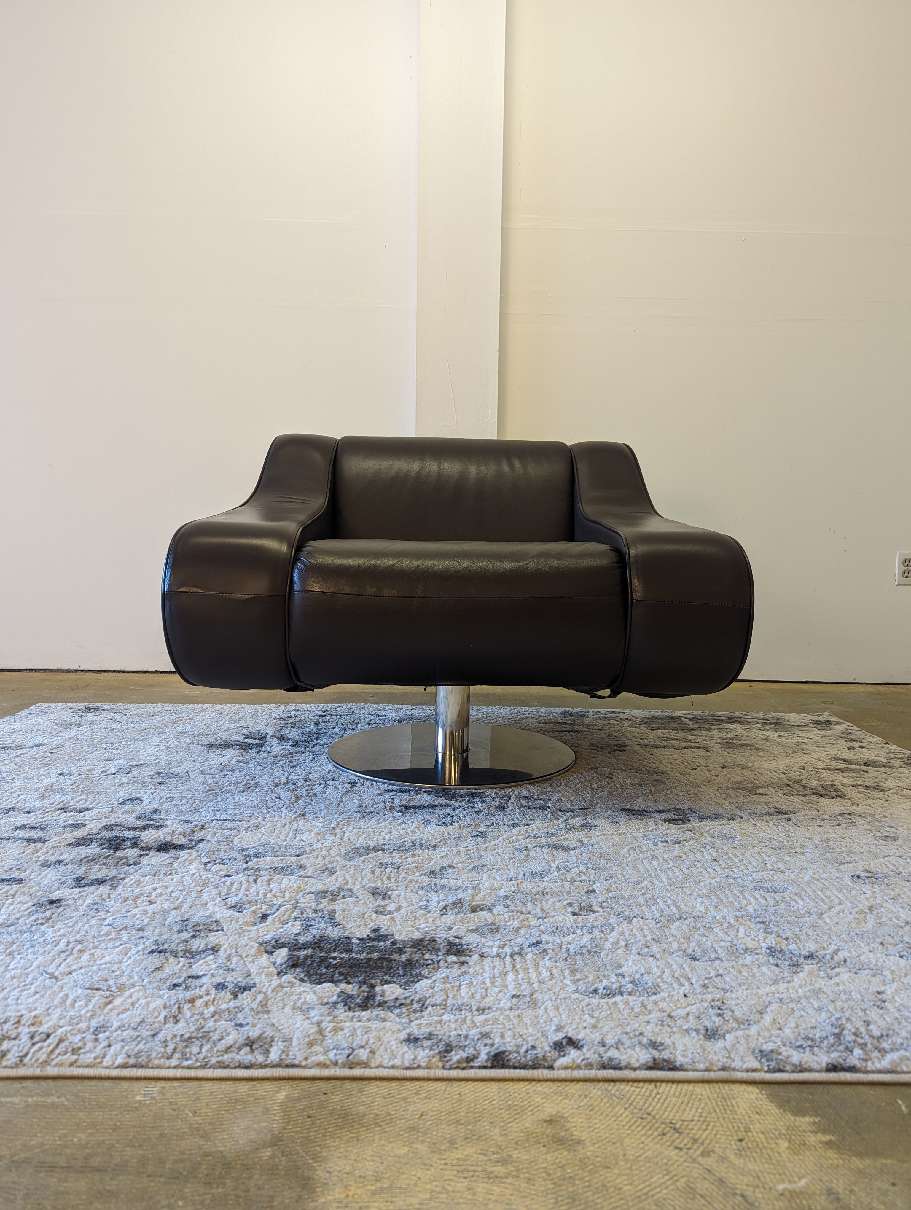 EQ3 Bobo Swivel Chair Recertified Furniture