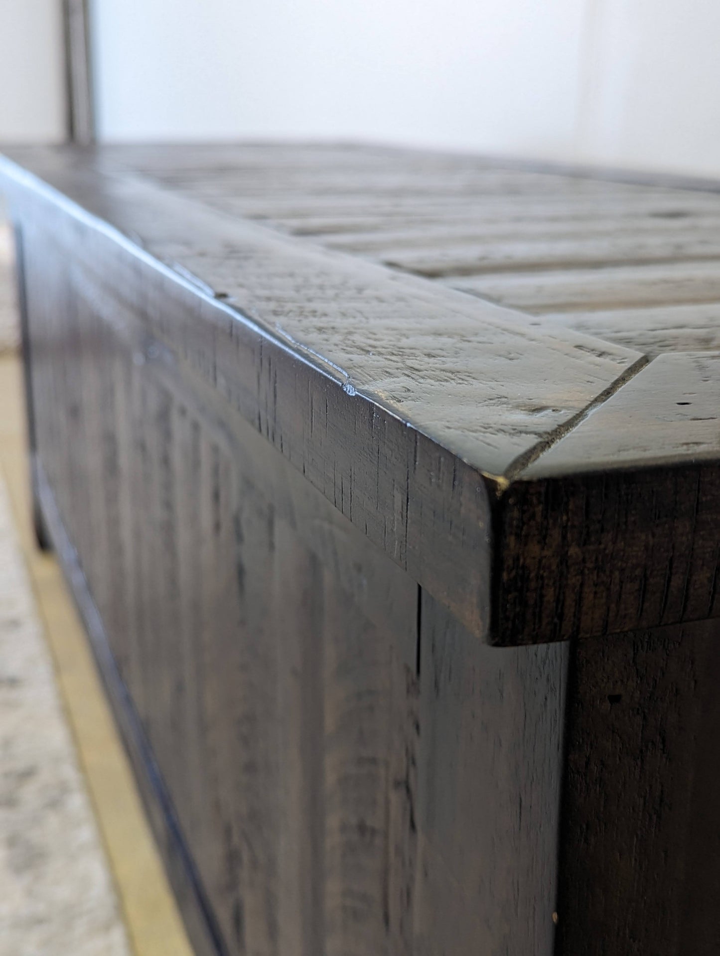 Kona Grove Blanket Chest
