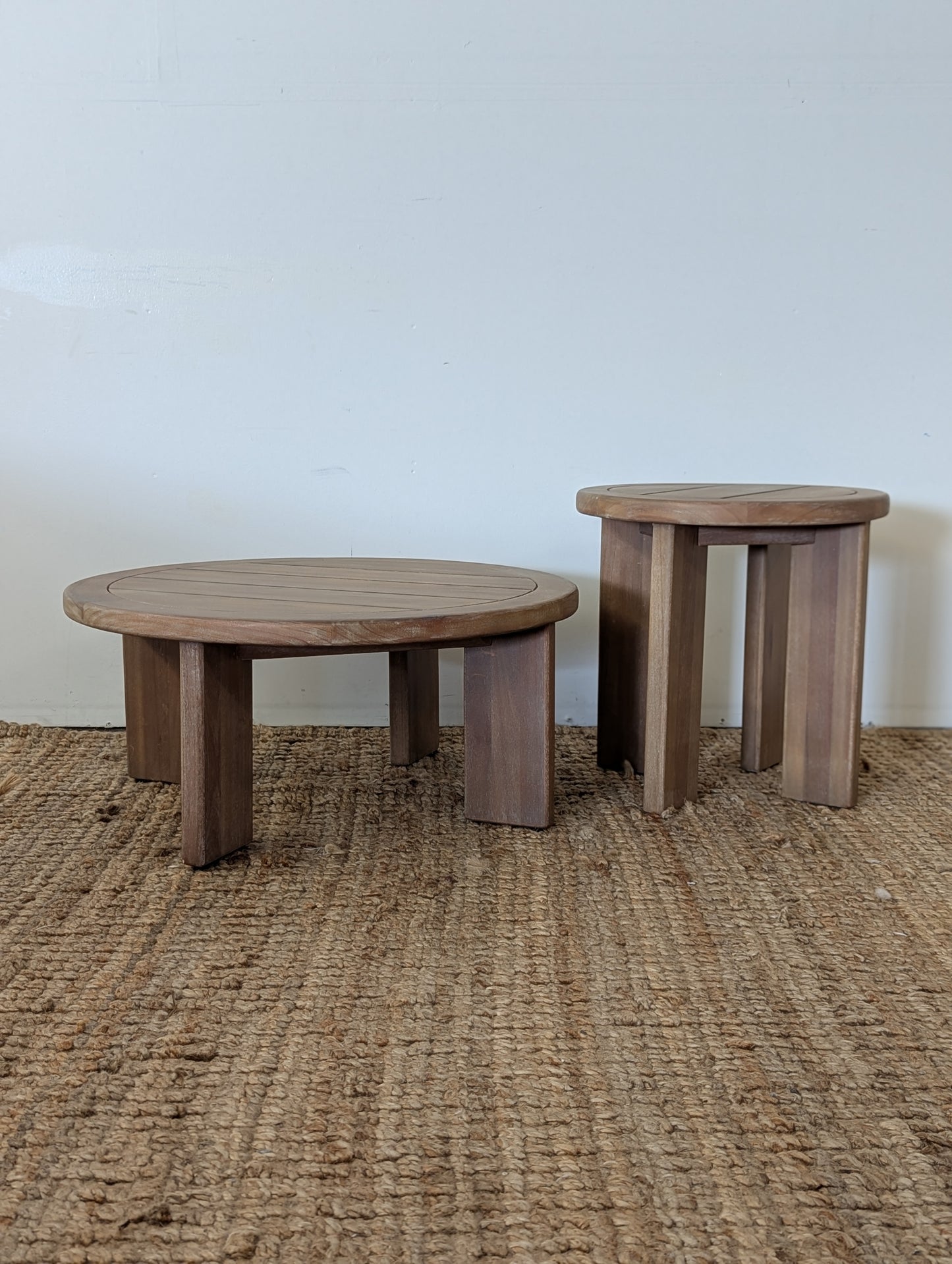 Article Daphne Coffee Table