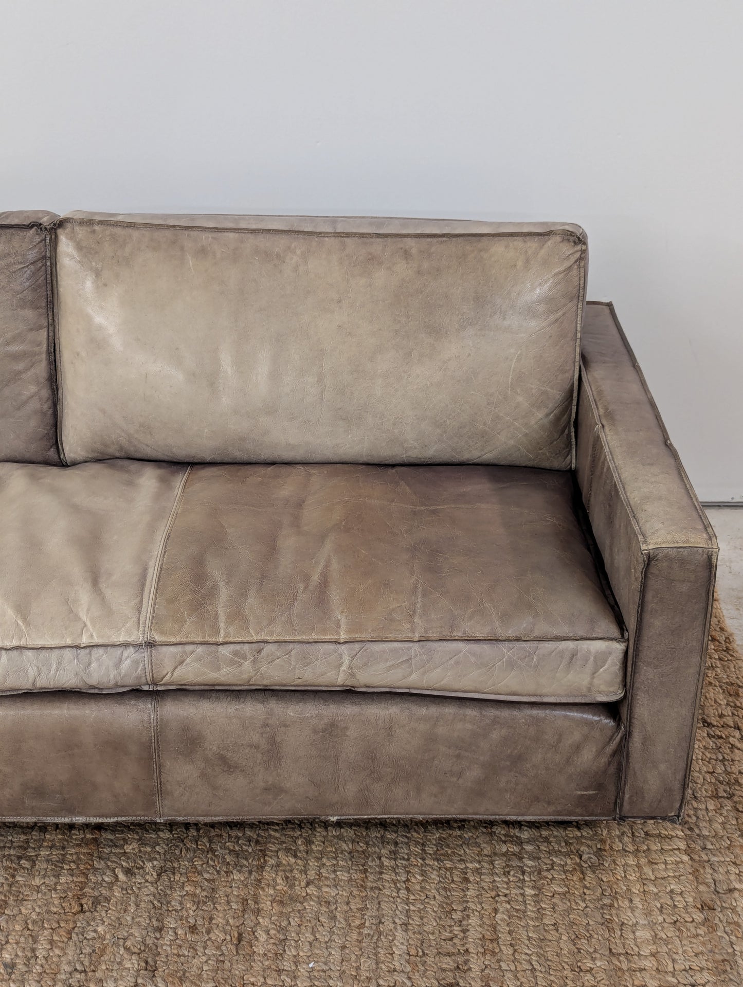 Zientte Leather Sofa