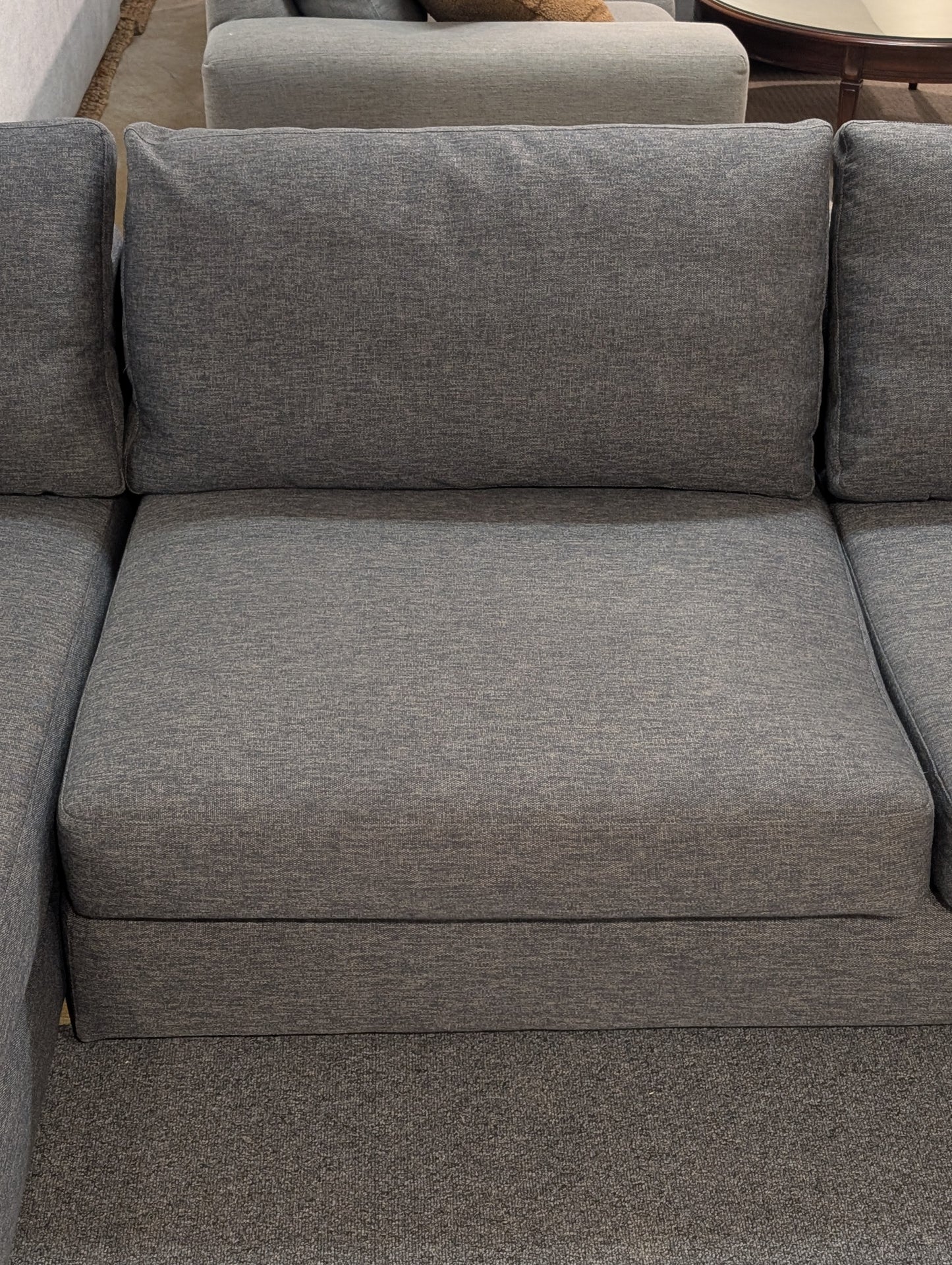 EQ3 Ciello Sectional
