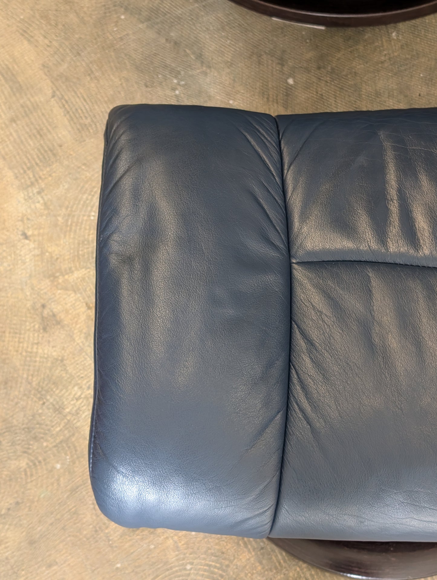 Stressless Reno Reclining Chair + Ottoman