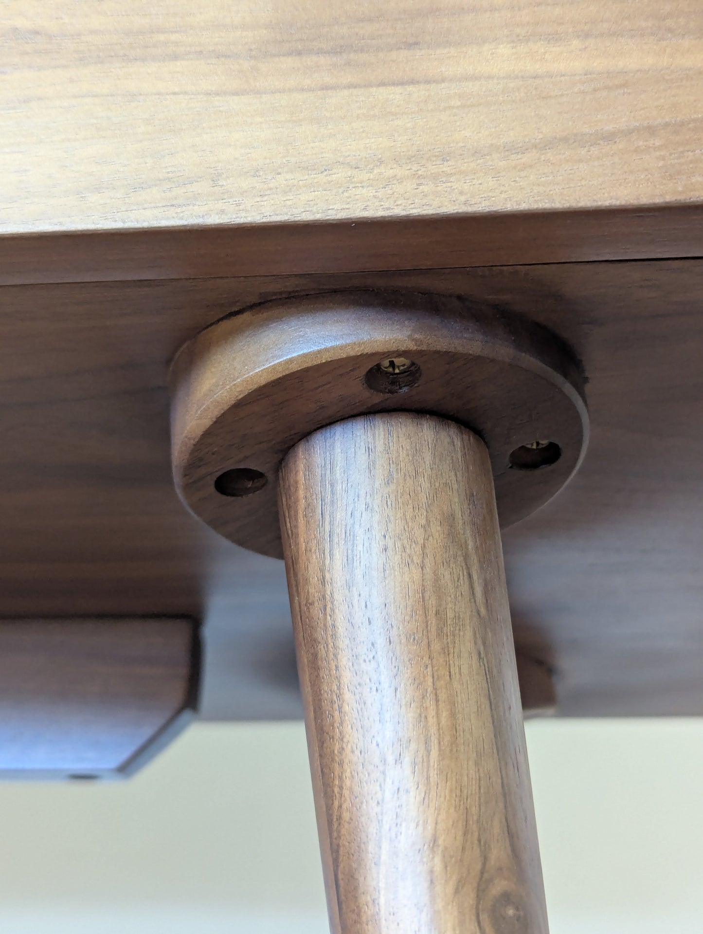 Article Seno 63" Low Media Unit - Walnut