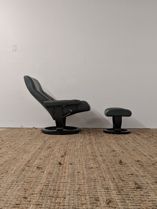 Ekornes Stressless Consul Reclining Chair + Ottoman