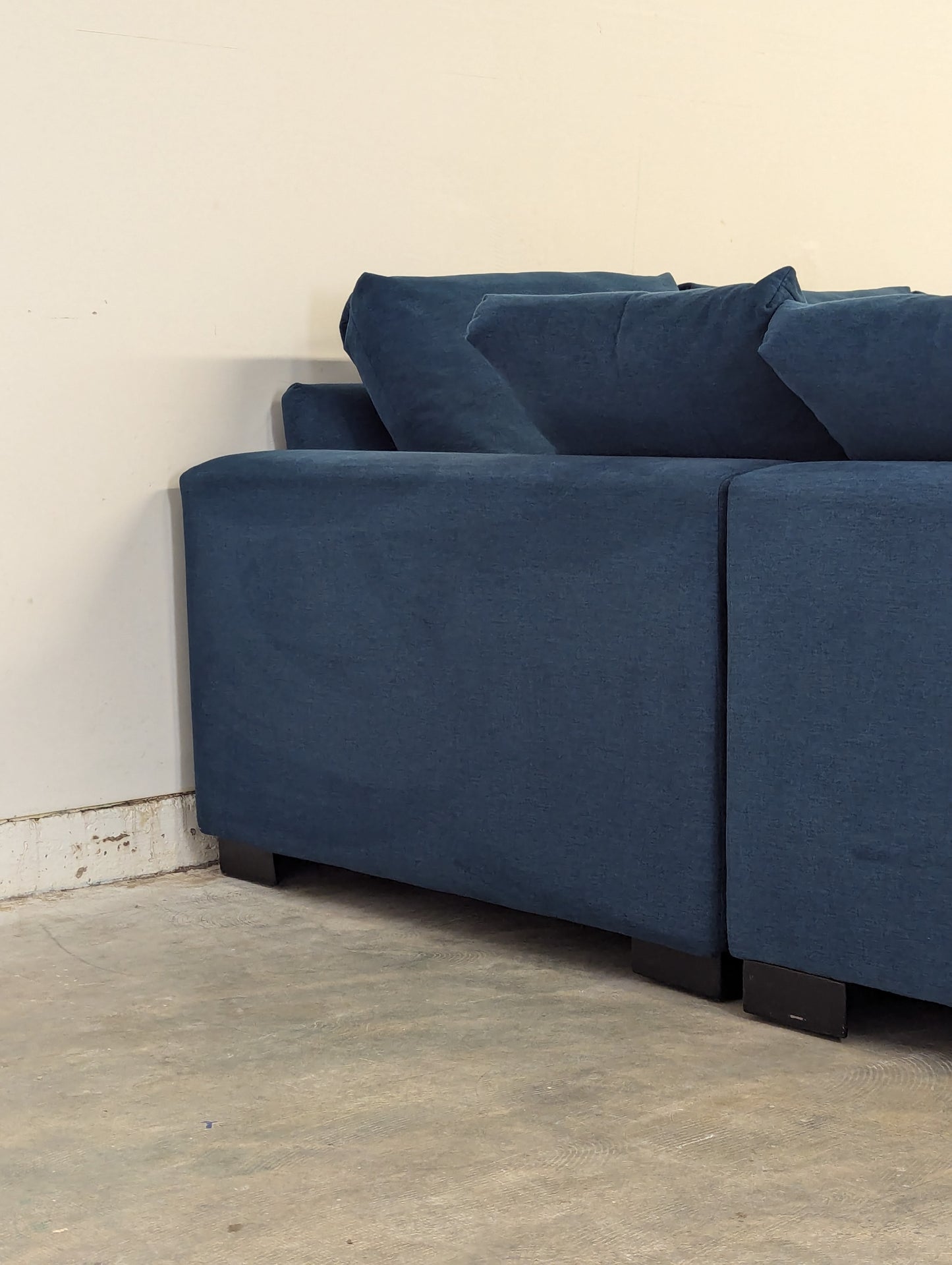 Stylus Block Modular Sectional