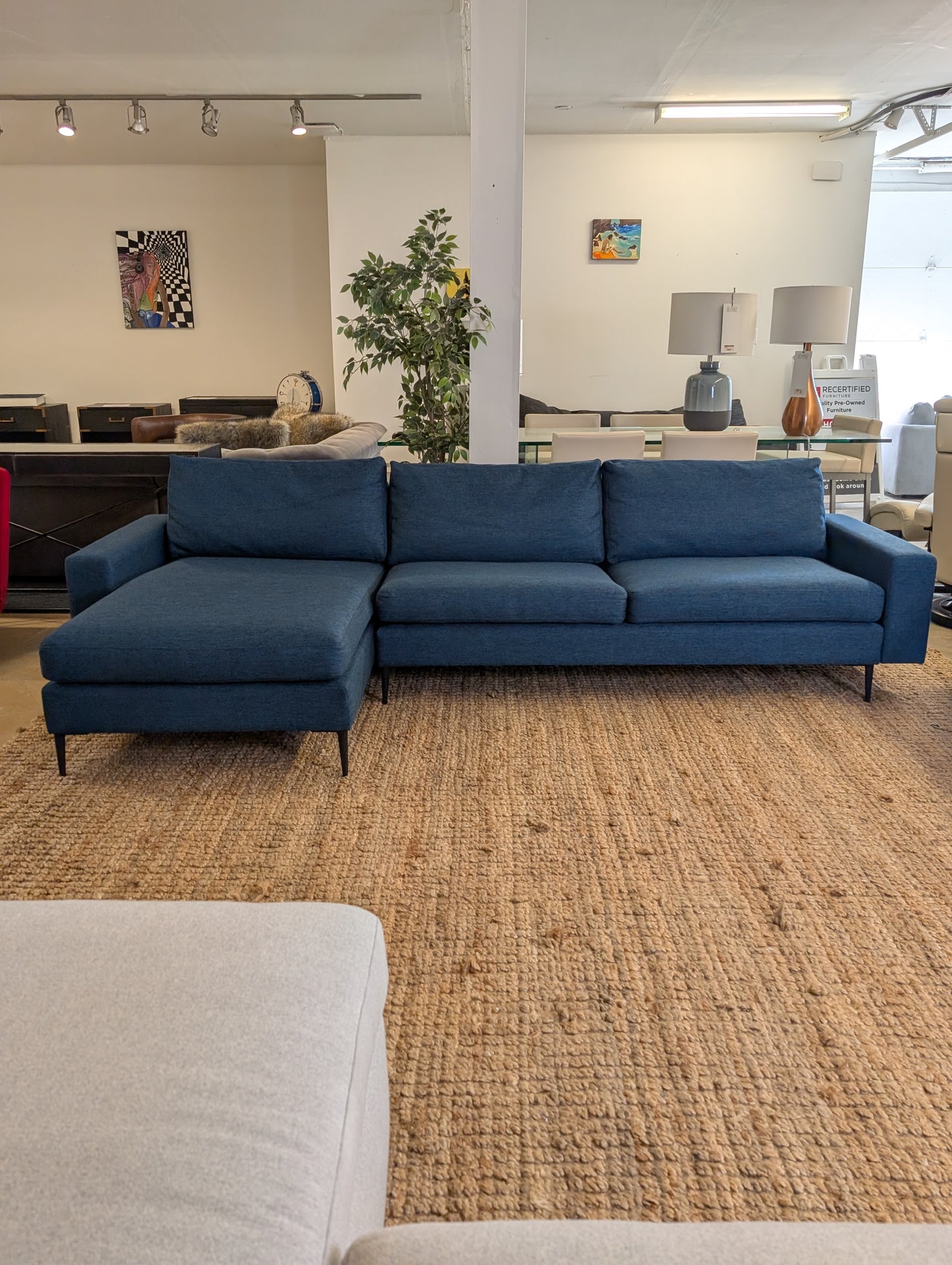 Article Nova Sectional