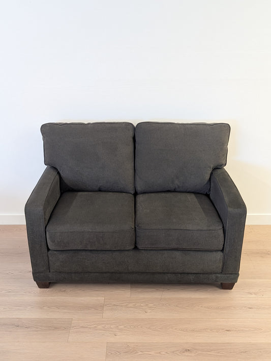 La-Z-Boy Kennedy Loveseat