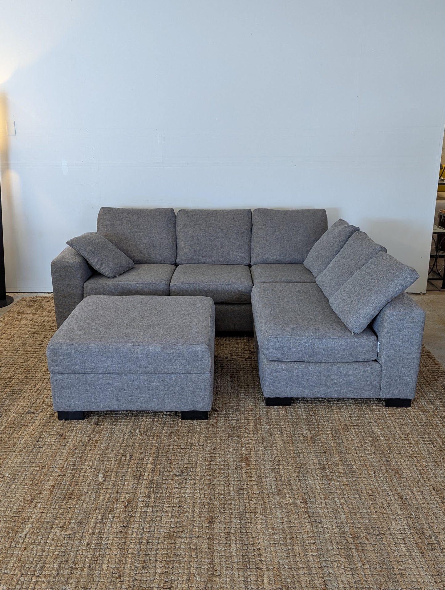 Stylus Brock Sectional With Storage Ottoman
