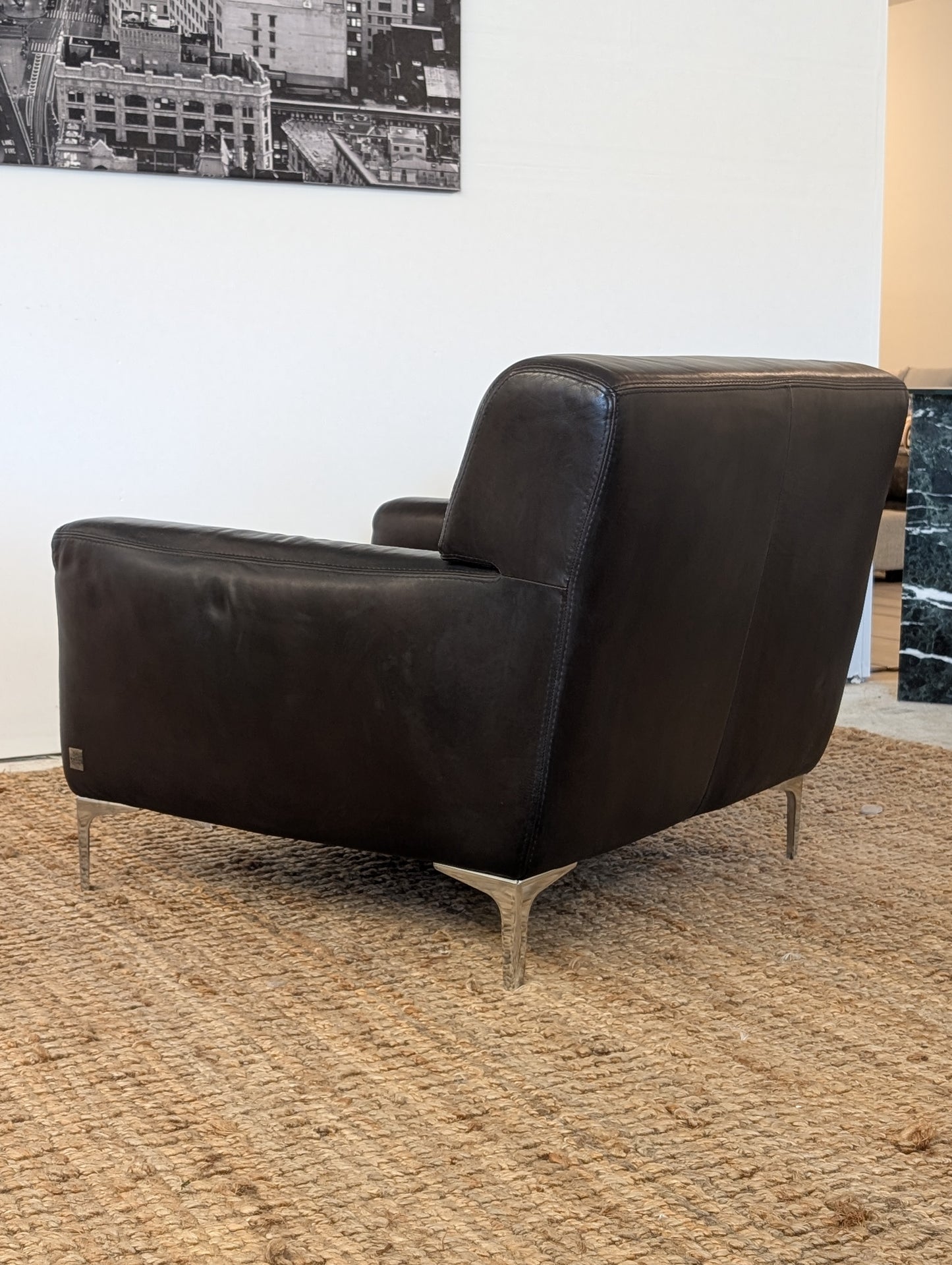 Calia Italia Leather Chair