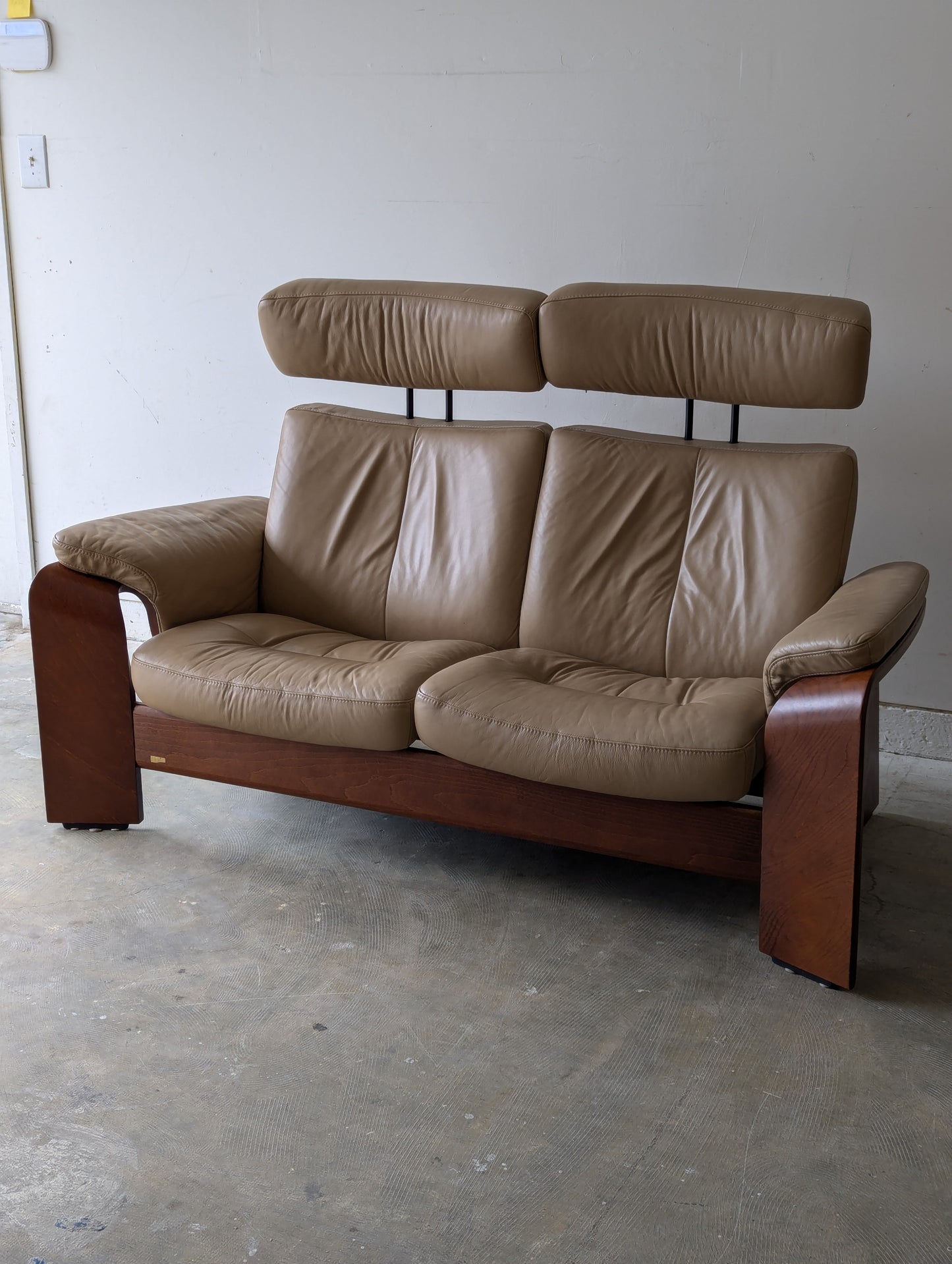 Ekornes Stressless Pegasus Sofa