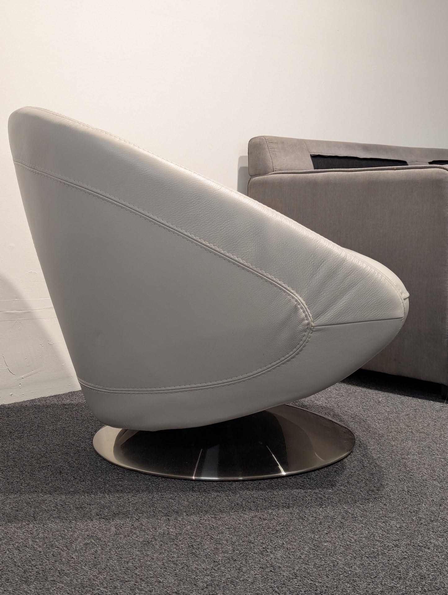 Leather Swivel Chair
