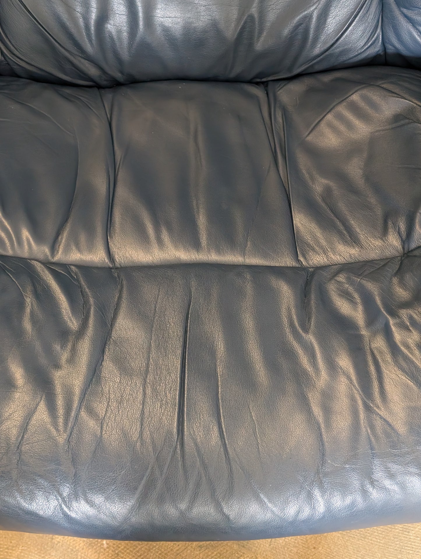 Stressless Reno Reclining Chair + Ottoman