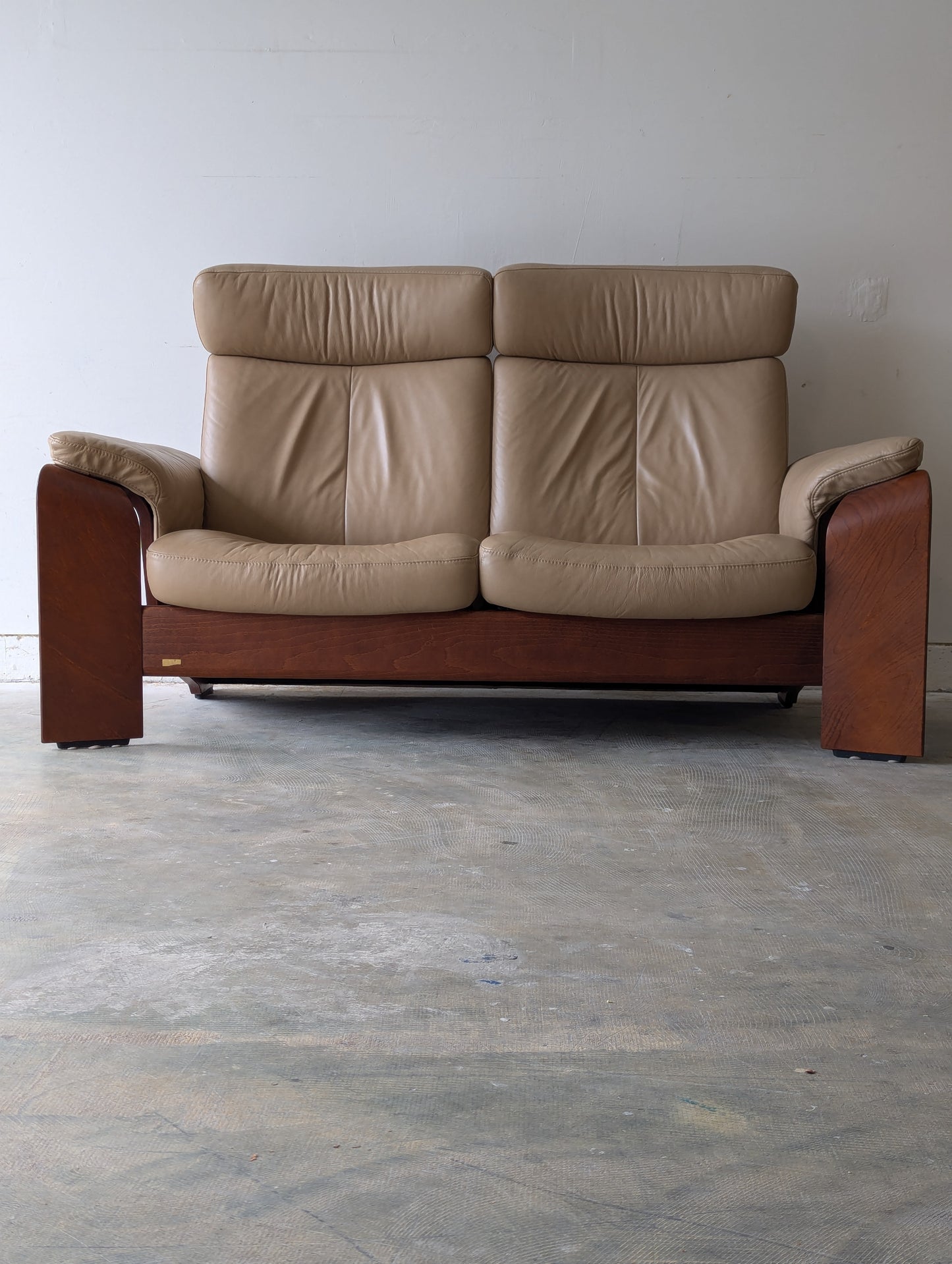 Ekornes Stressless Pegasus Sofa