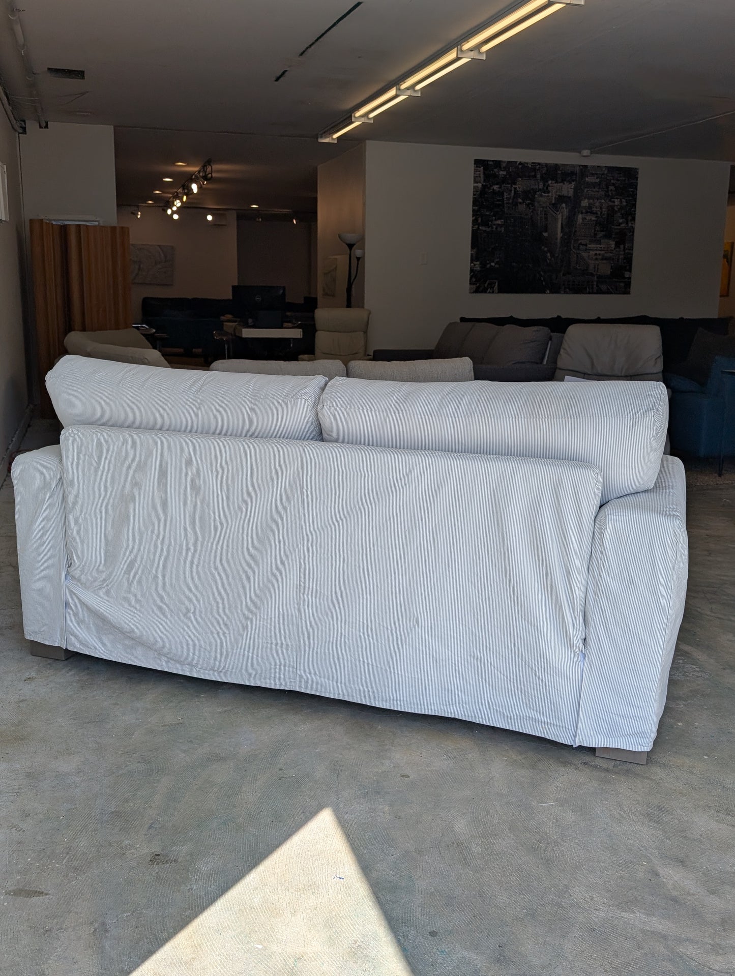 4 Seasons Julian Sofa