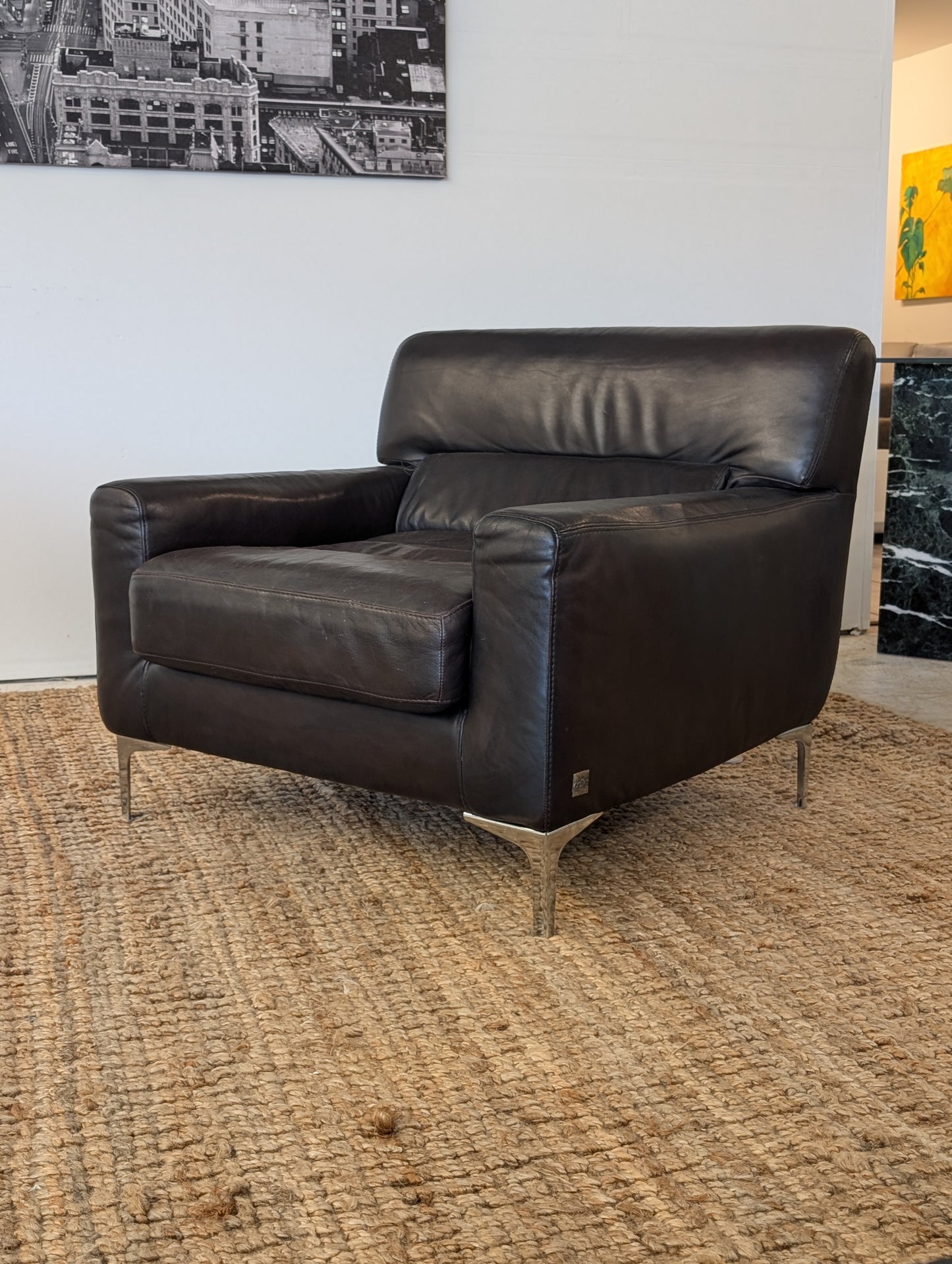 Calia Italia Leather Chair