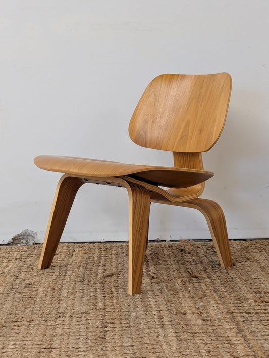 Herman Miller Eames Plywood Molded Chair Wood Base