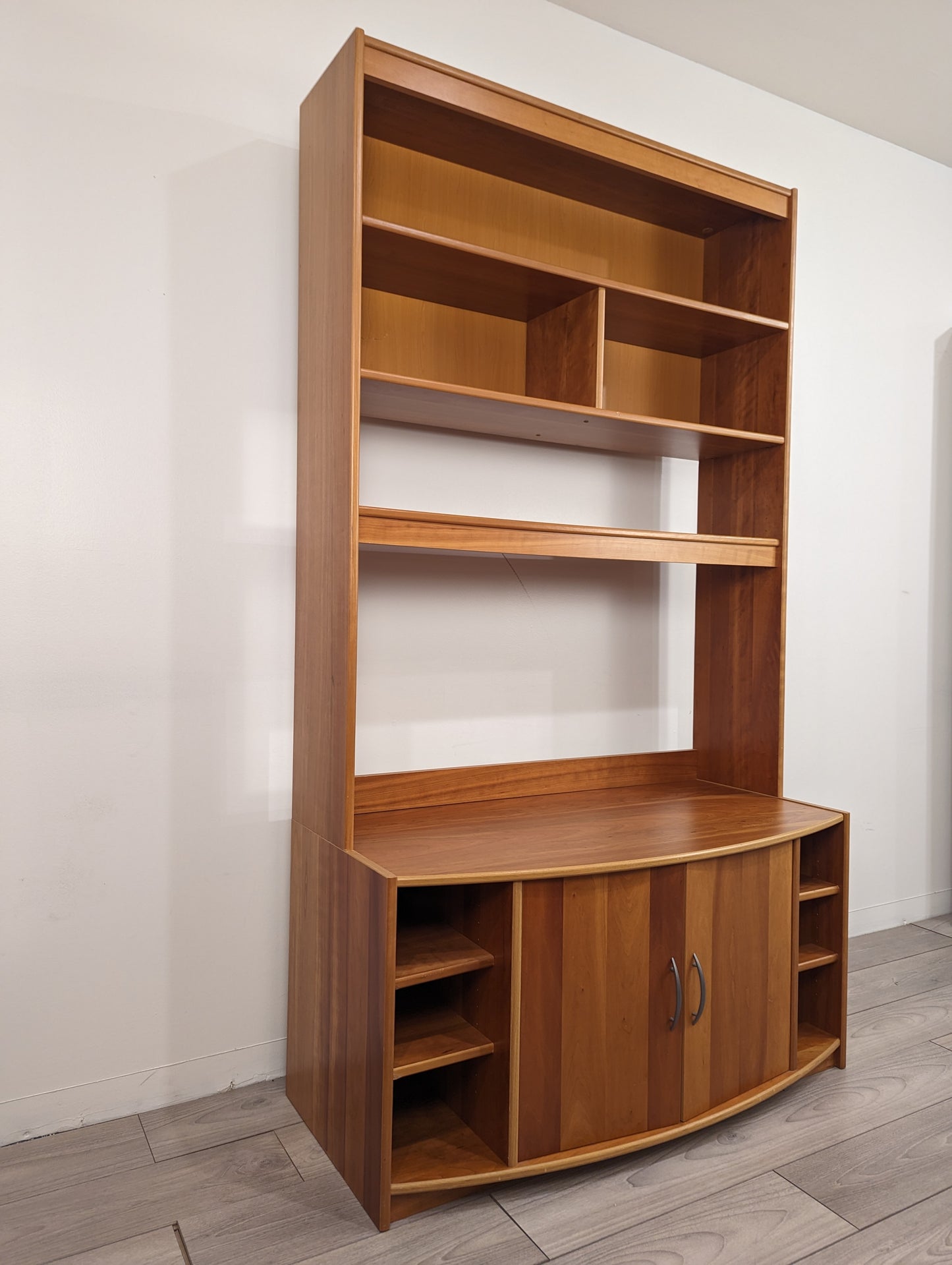 Cherry Hutch