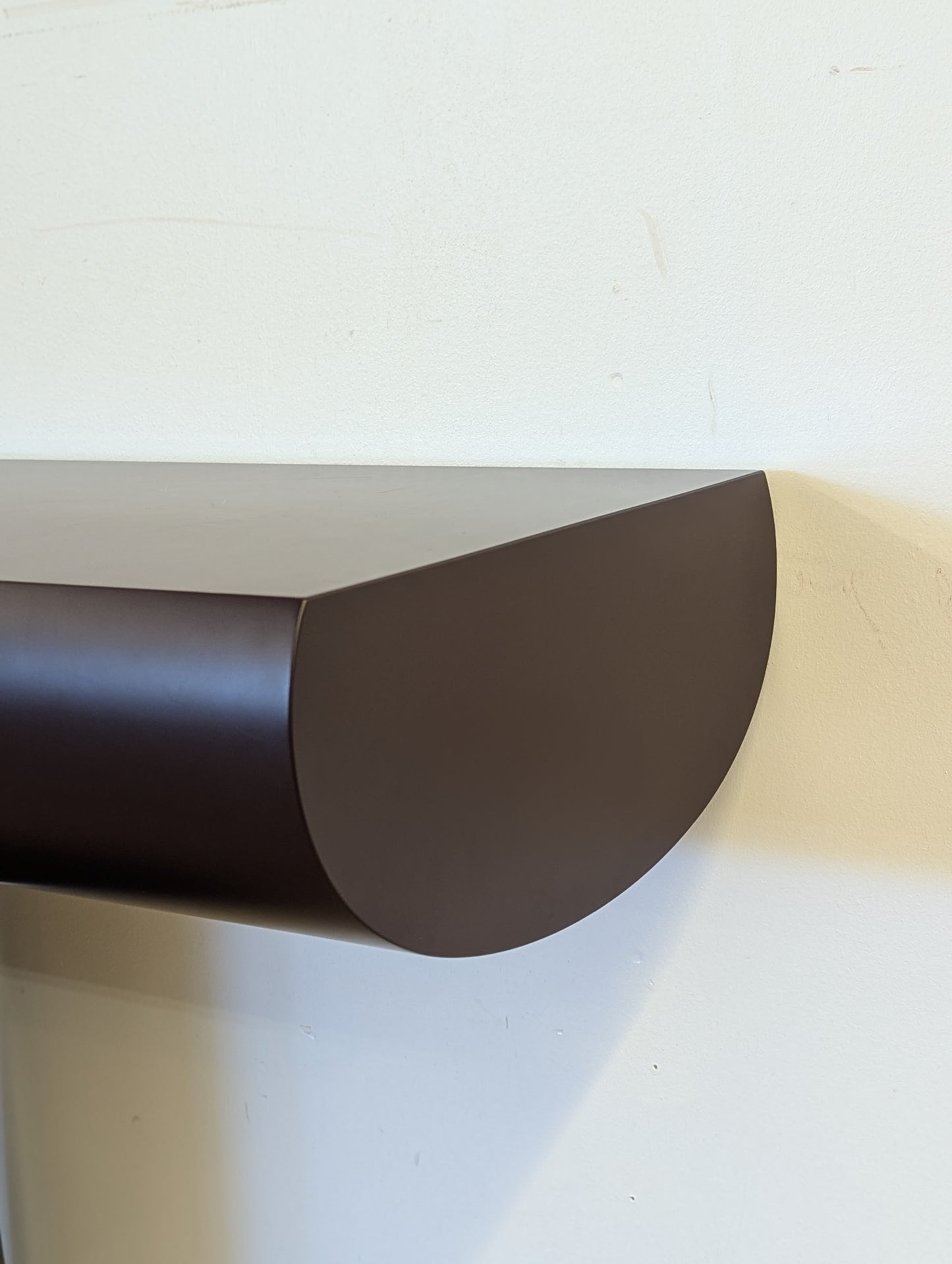 Karakter Console Table - Aubergine