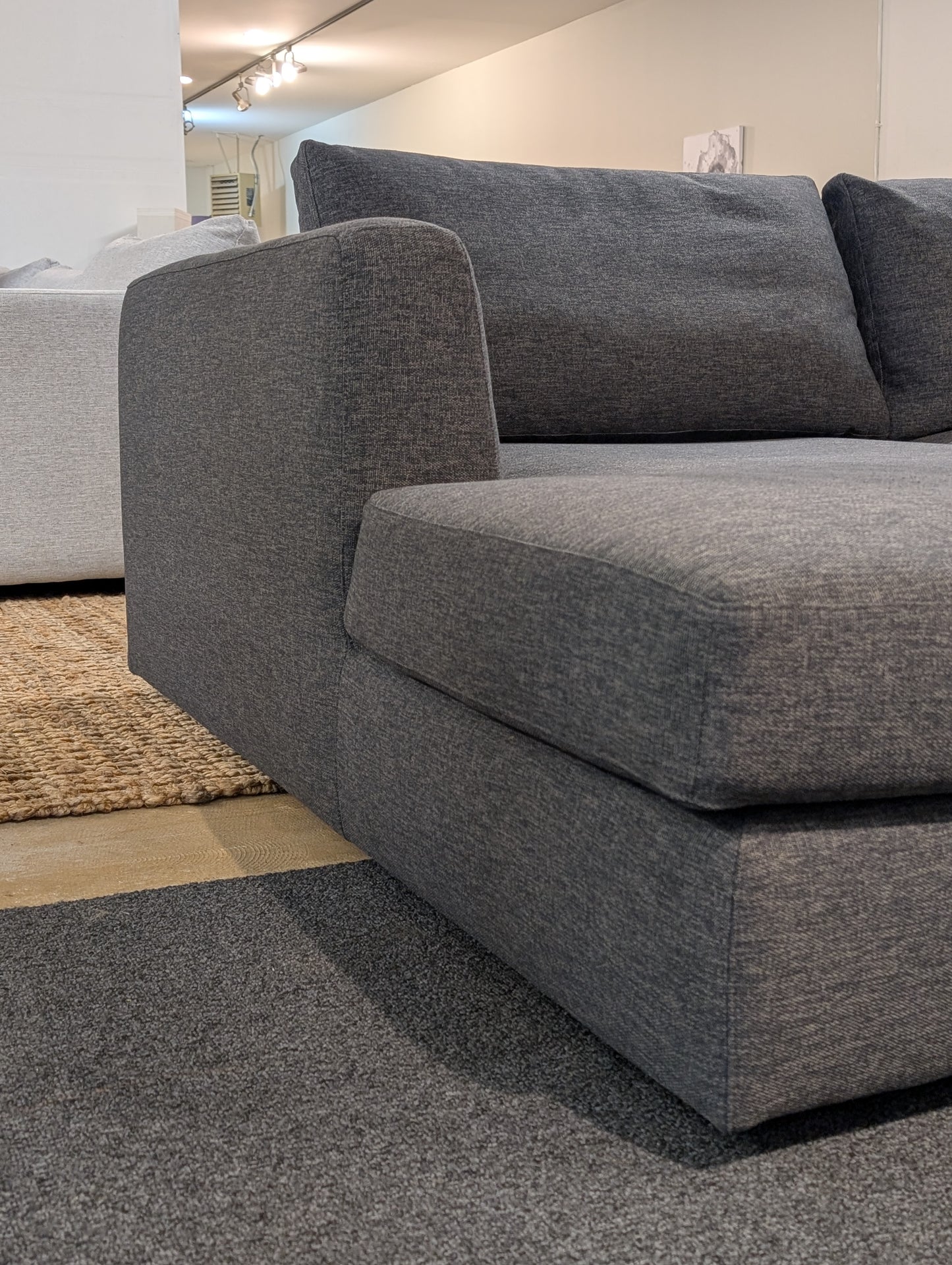 EQ3 Ciello Sectional
