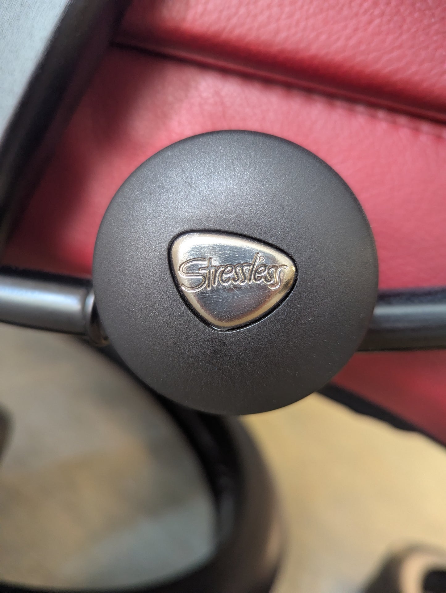Stressless Taurus Lounge Chair