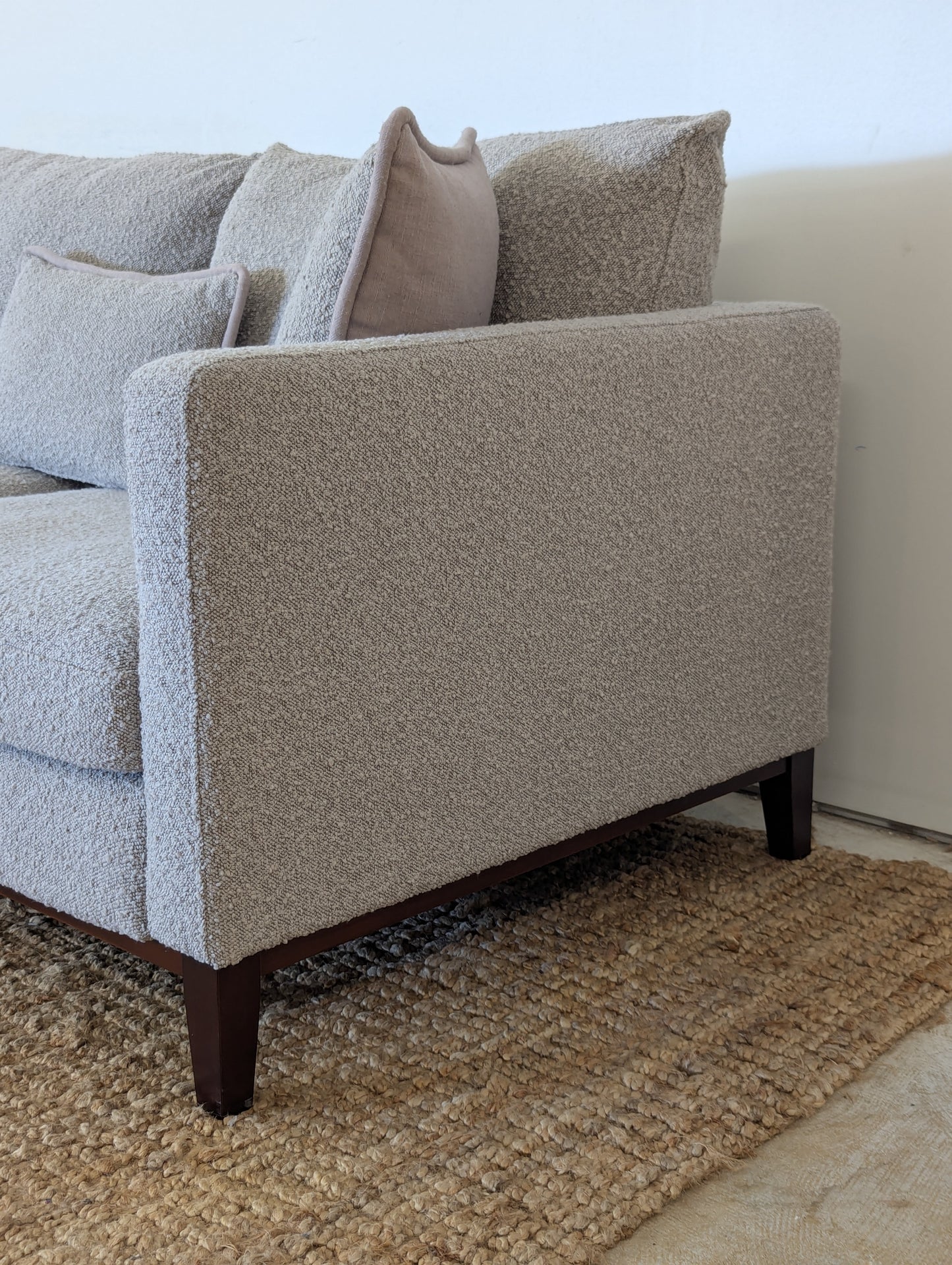 Showhome Furniture Bankbur Boucle Sectional