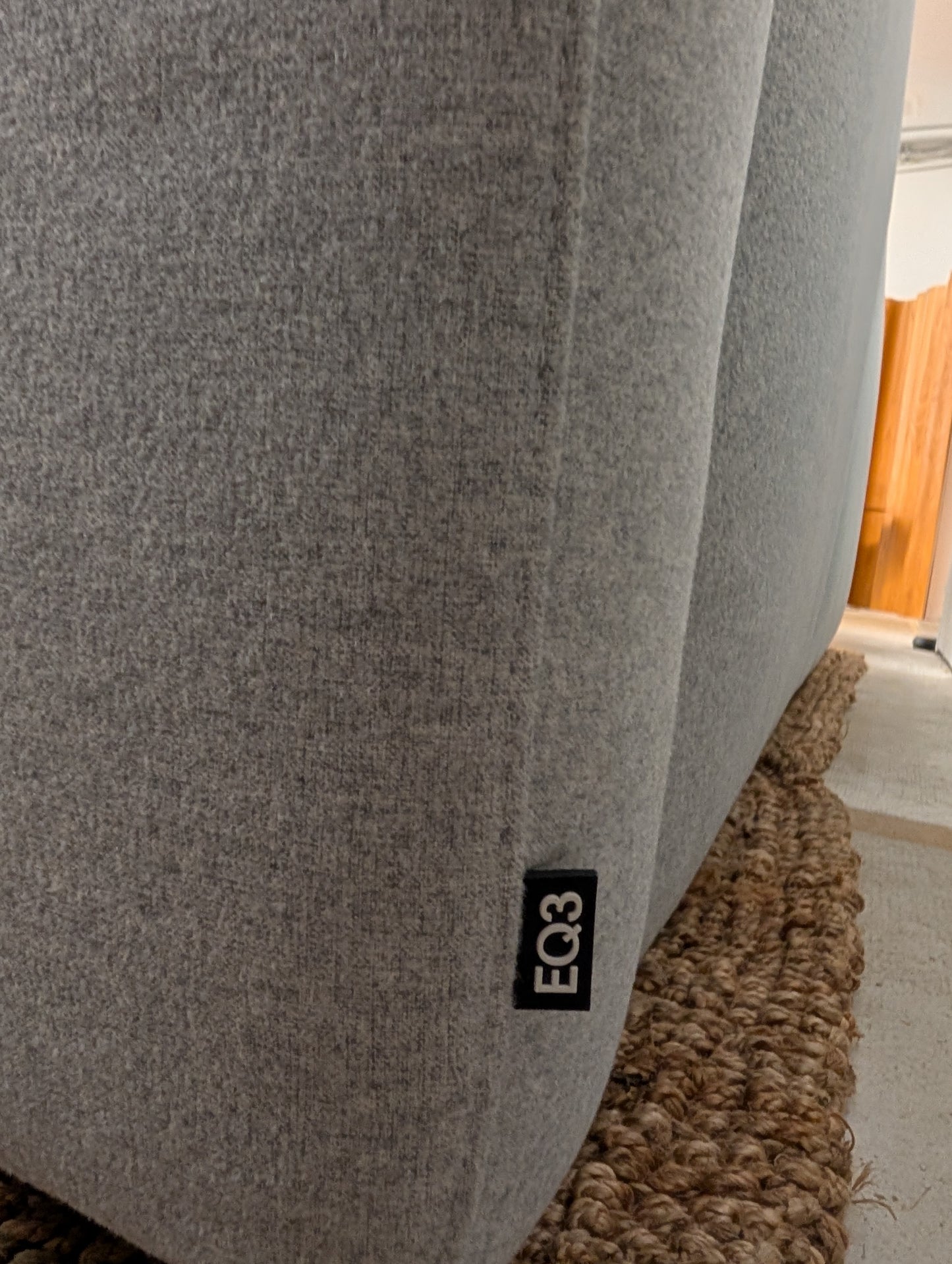 EQ3 Reva Sectional + Storage+ Pull out Bed