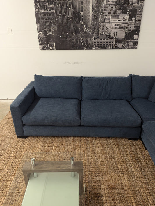 Stylus Skyla Sectional