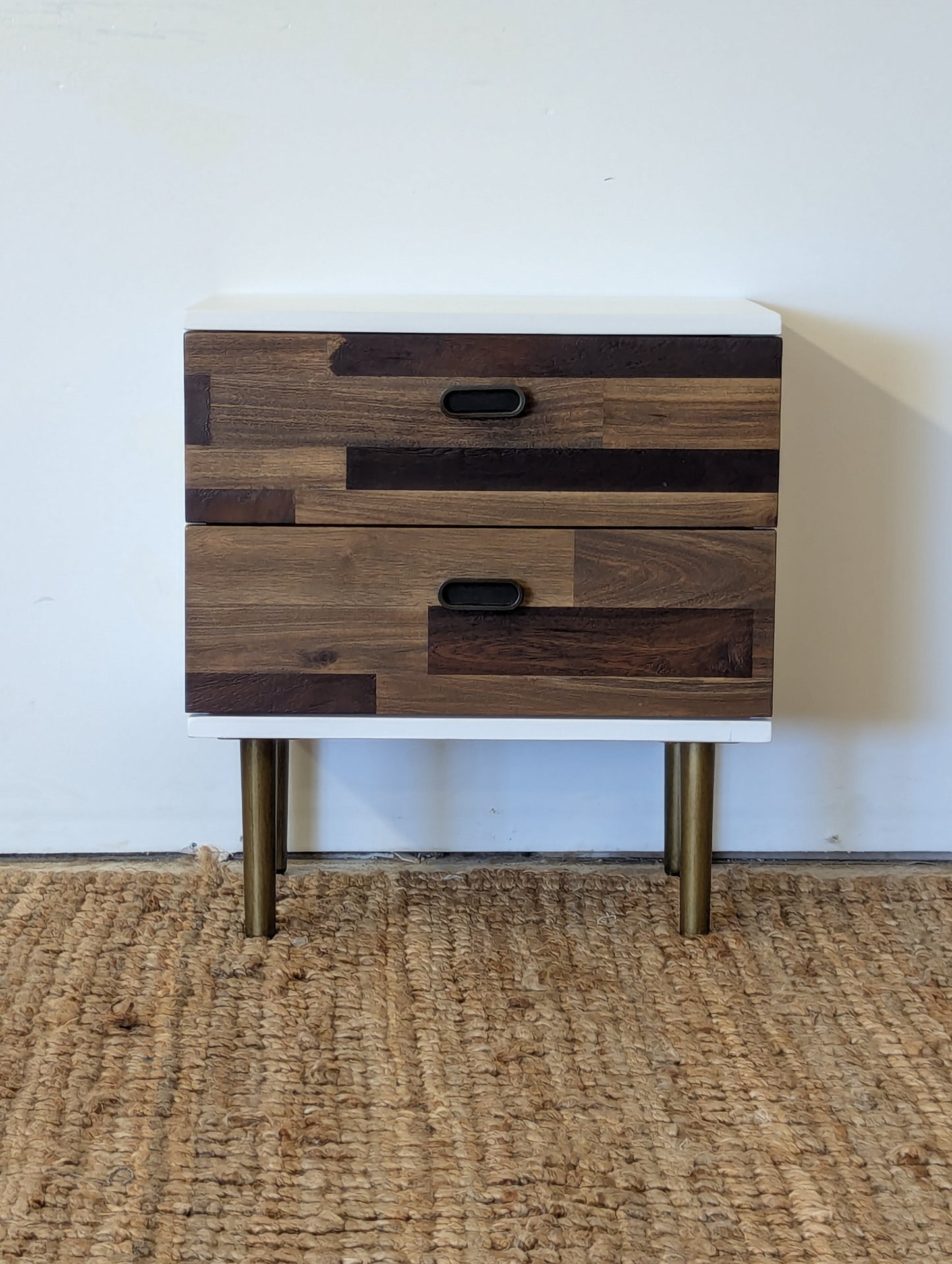 Q Living Carmel Nightstand