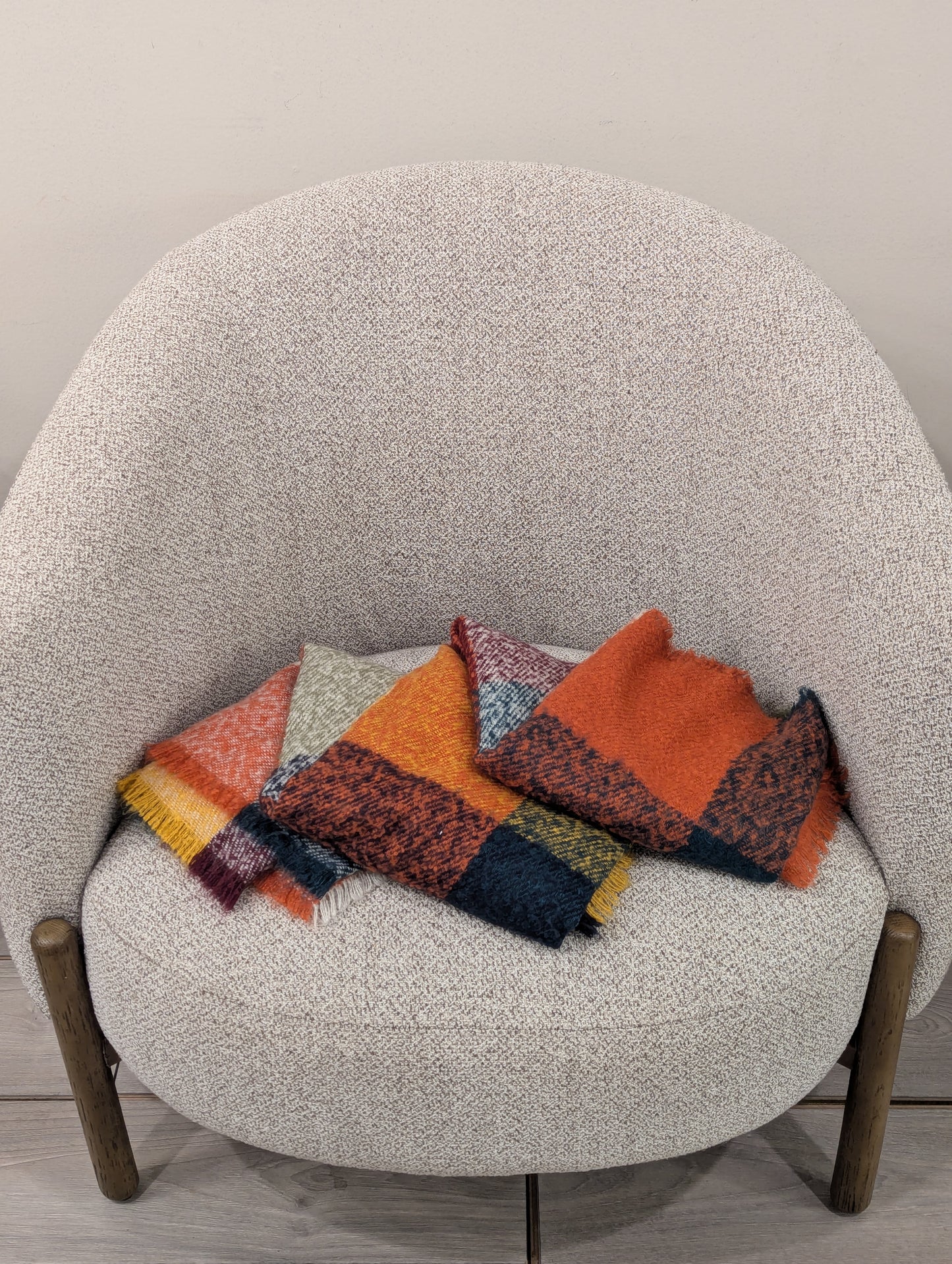 Kode Kendall Throw Blanket