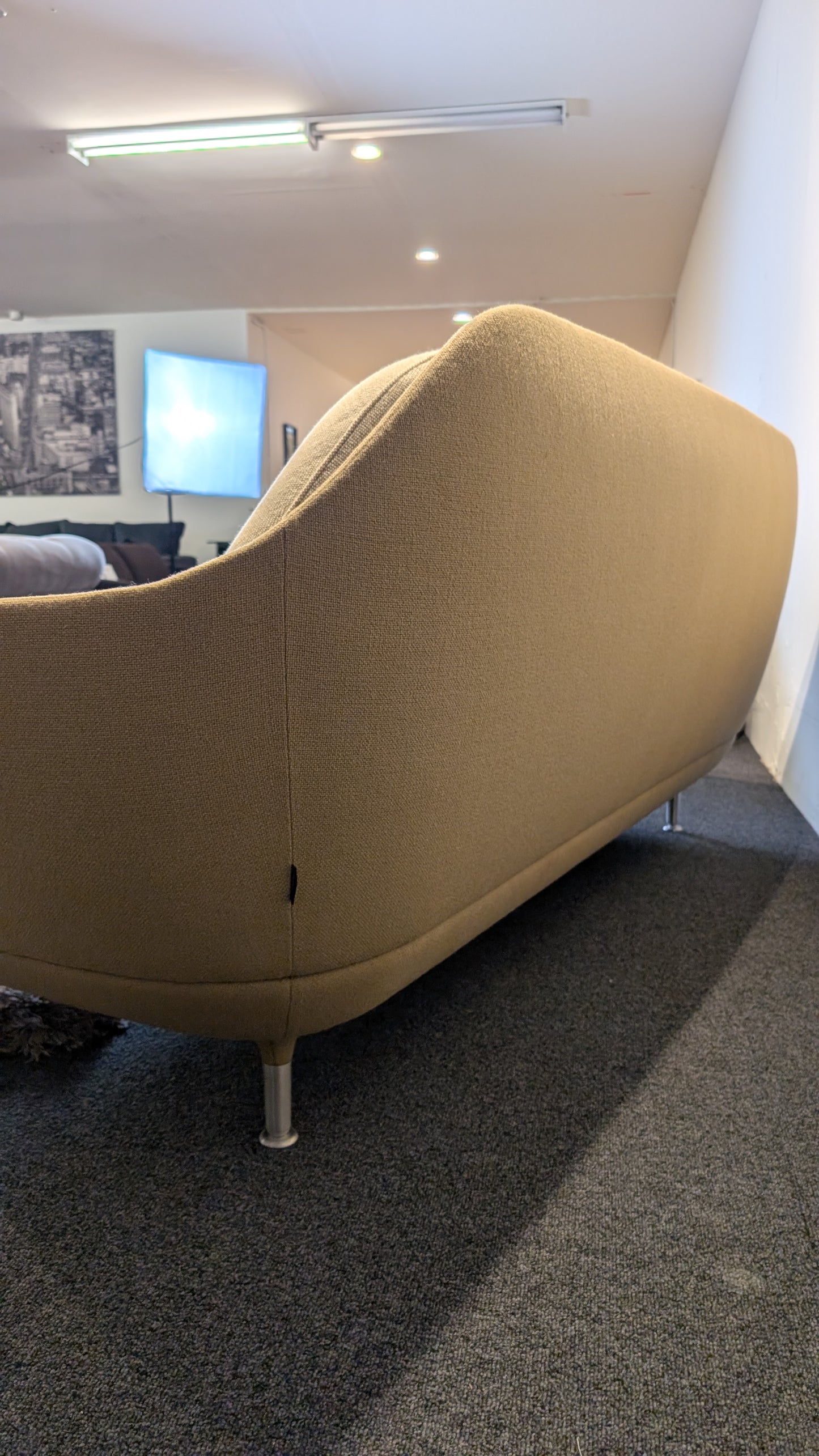 Fritz Hansen Favn JH3 Sofa