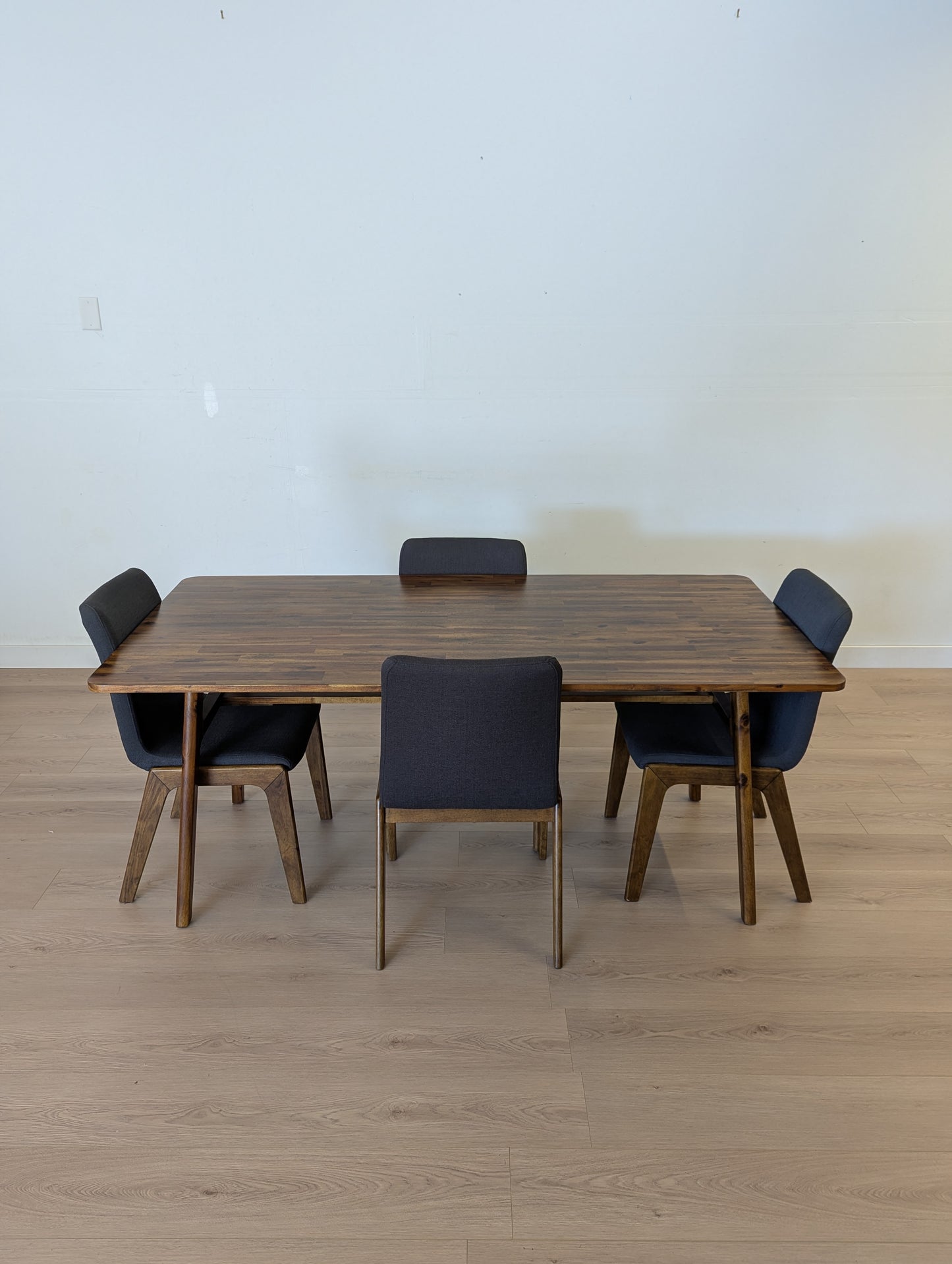 Nüspace Remix Acacia Table