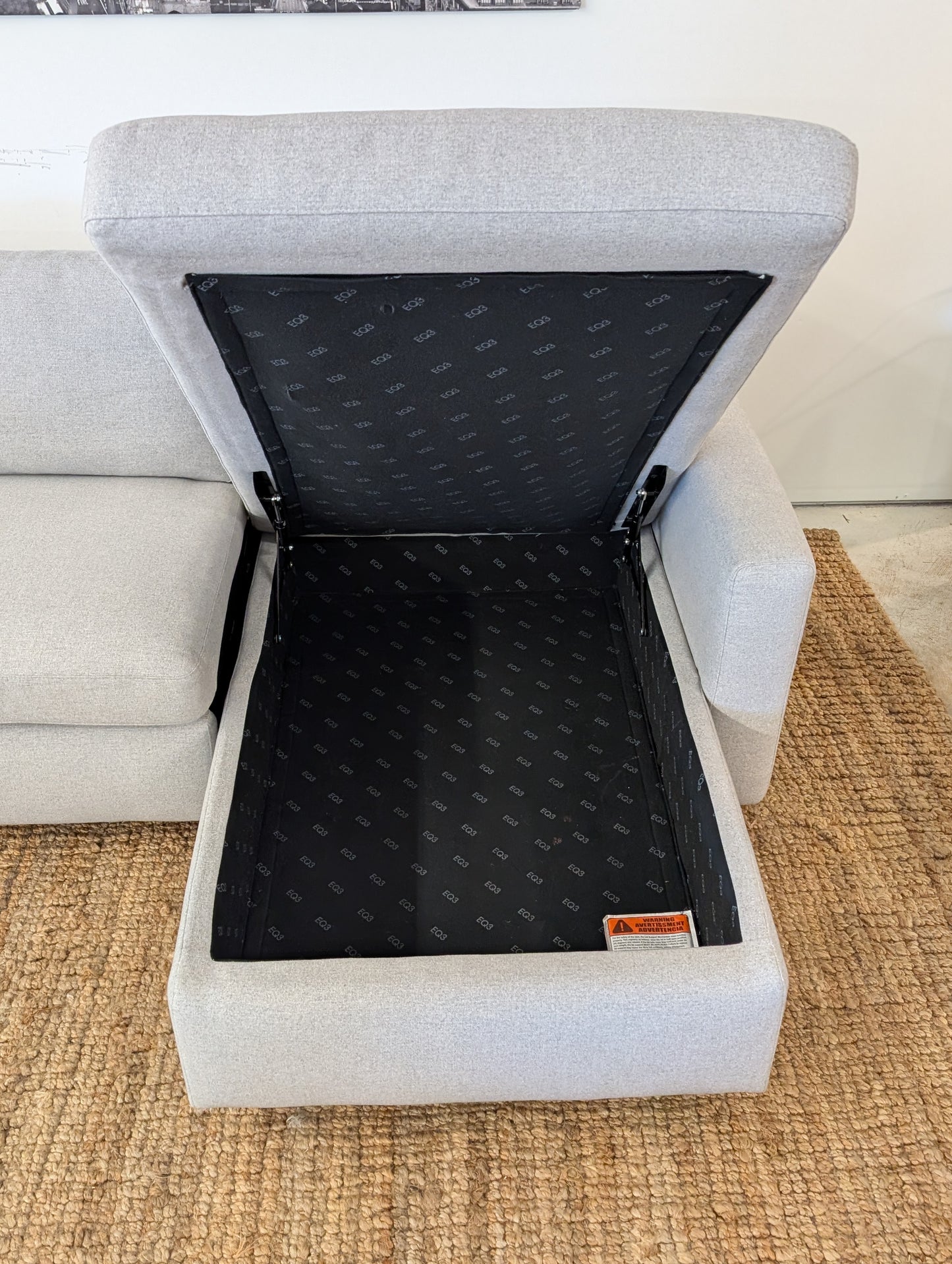 EQ3 Reva Sectional + Storage+ Pull out Bed