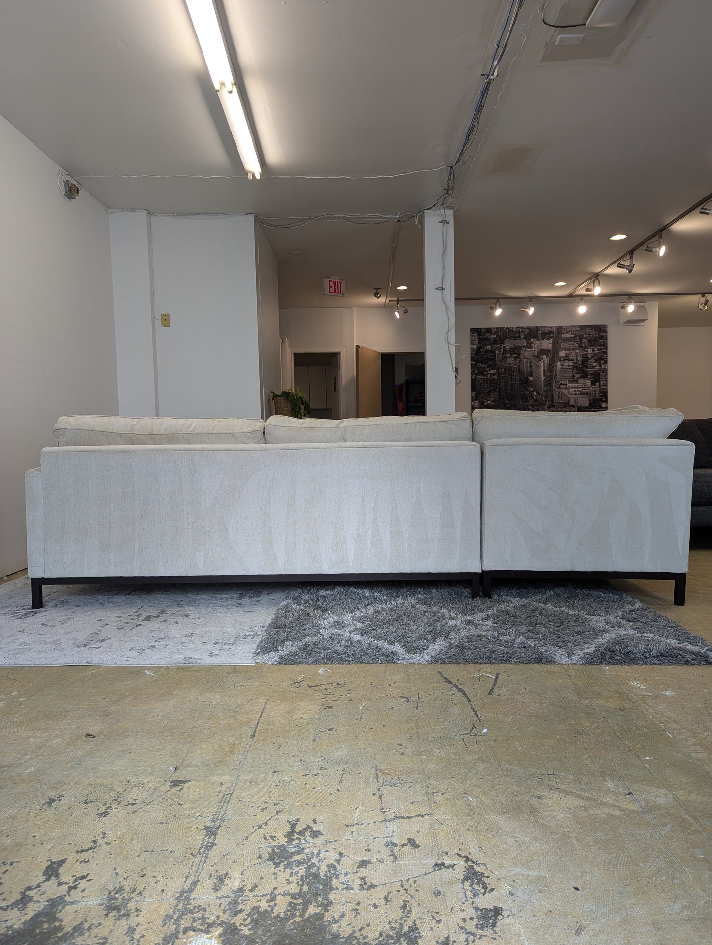 Van Gogh Hutton Sectional