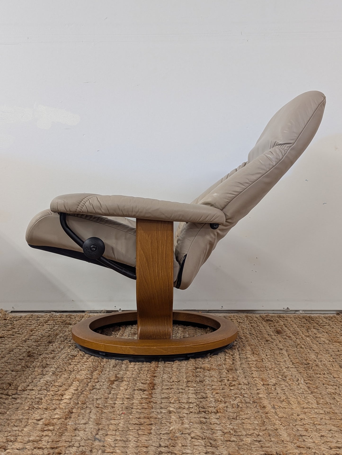 Ekornes Stressless Consul Chair