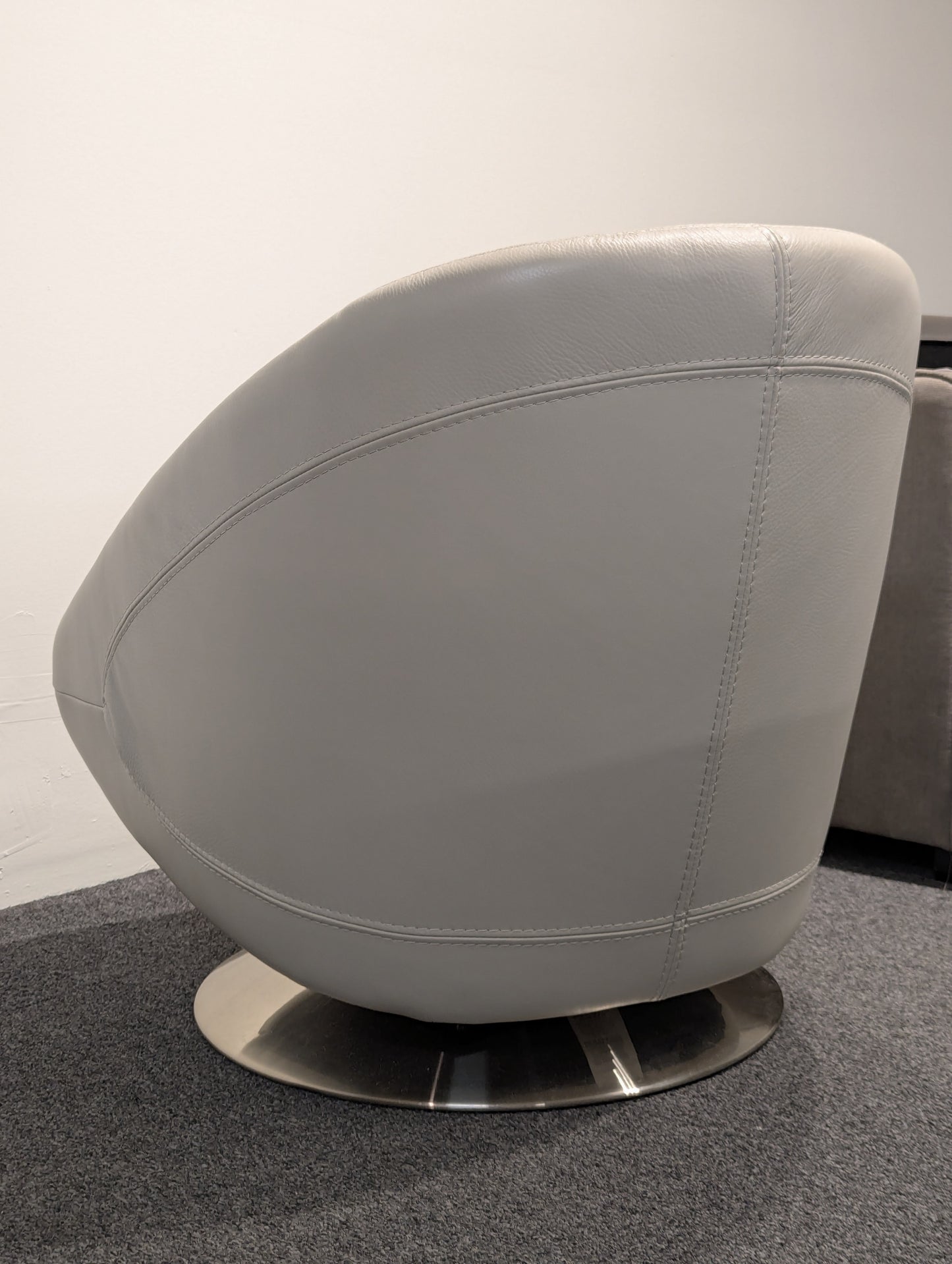 Leather Swivel Chair