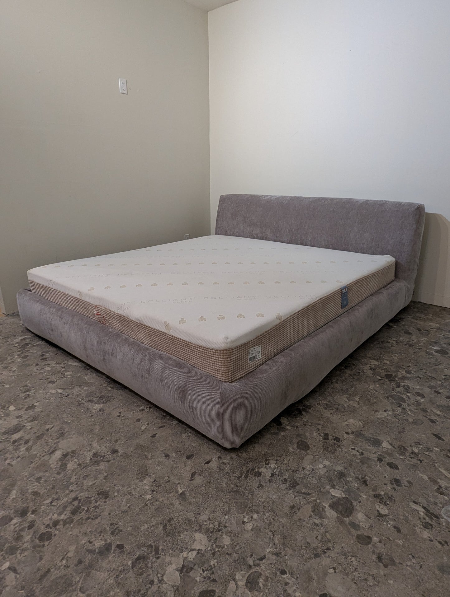 EQ3 Cello Bed Frame King