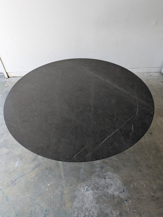 Knoll 60" Saarinen Table