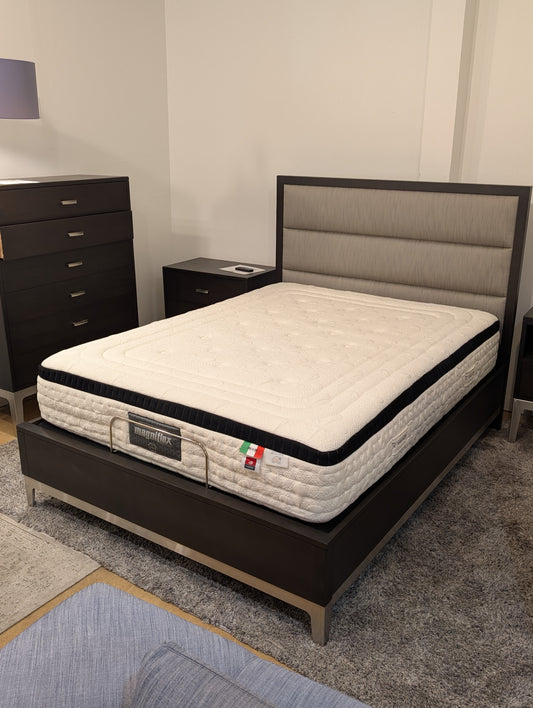 Durham Defined Distinction Bedframe with Headboard