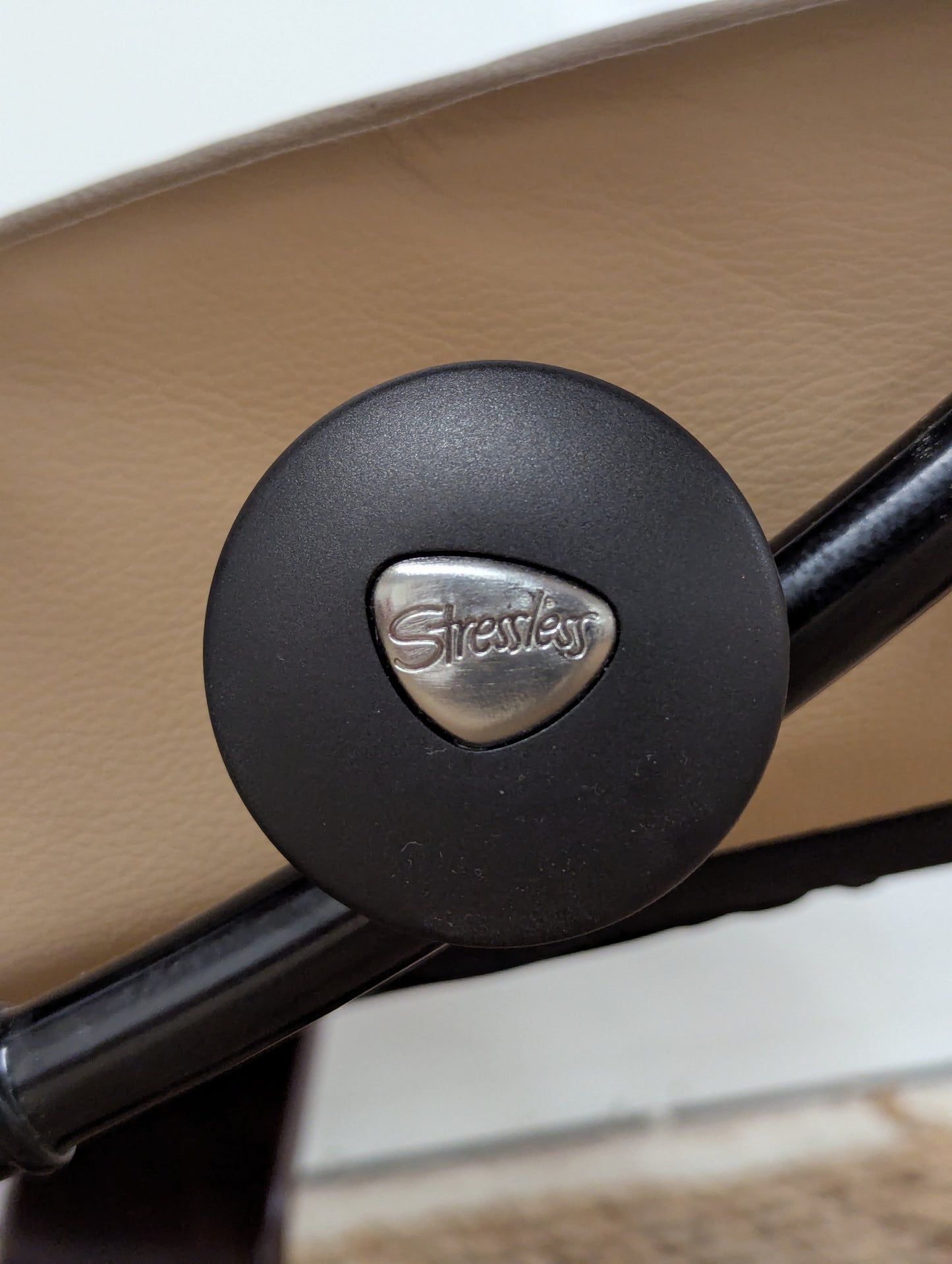 Ekornes Stressless Consul Reclining Chair + Ottoman