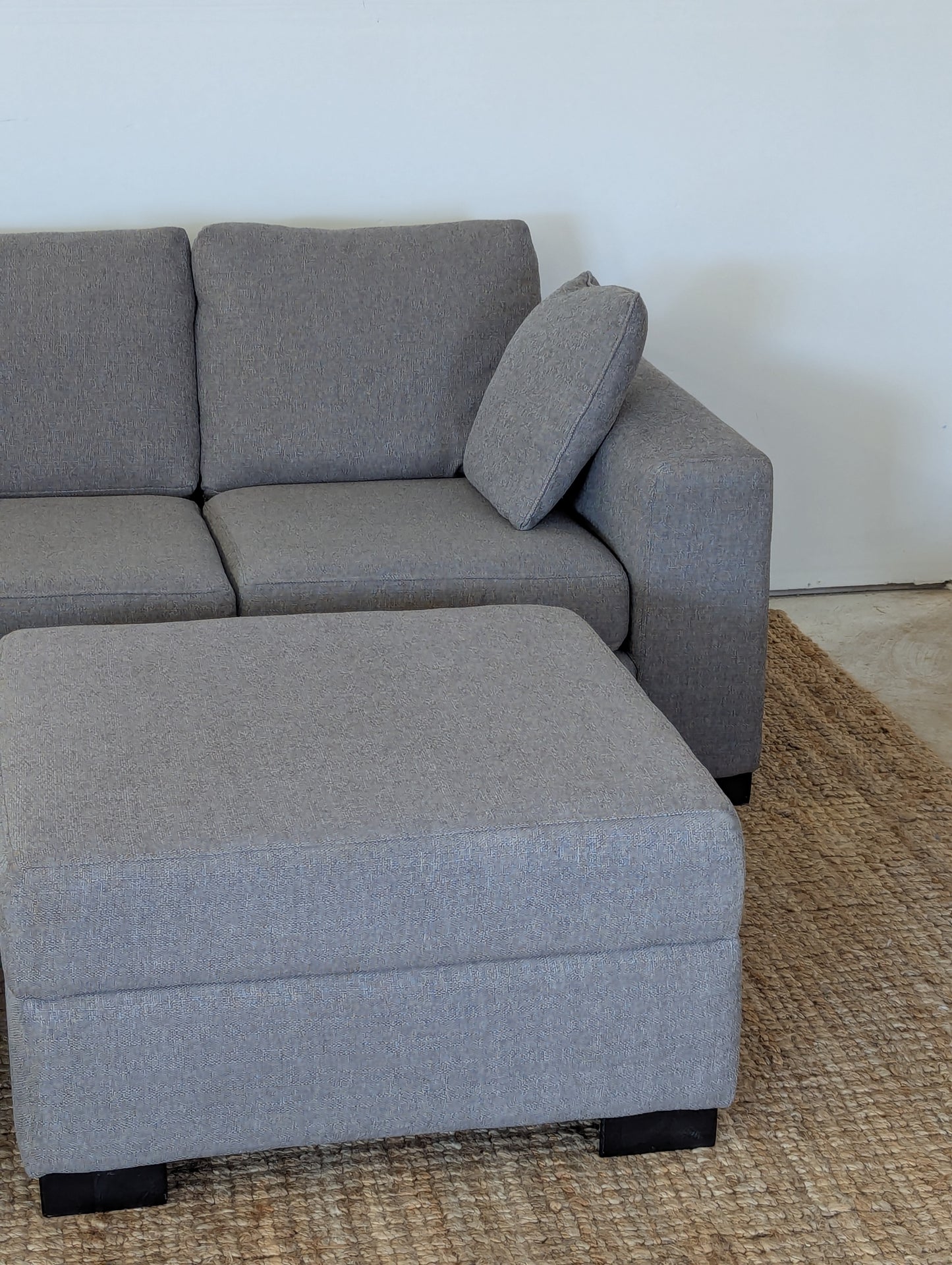 Stylus Brock Sectional With Storage Ottoman