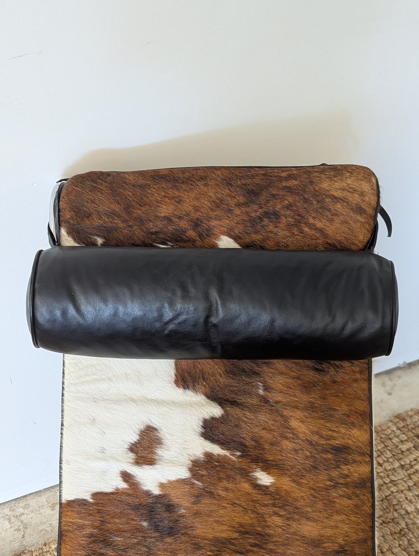 Le Corbusier LC4 Style Chair