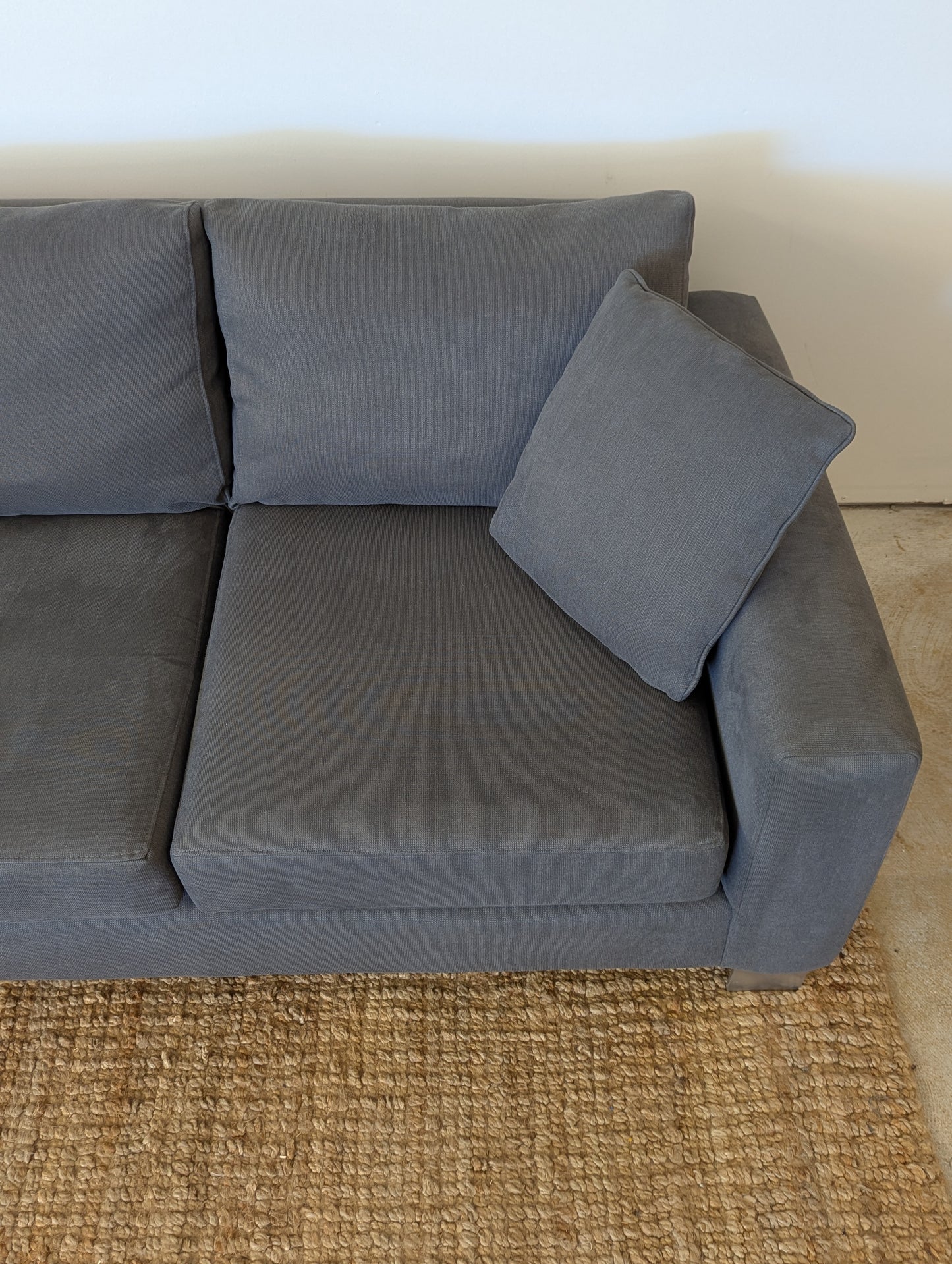 Stylus Tribeca Sectional