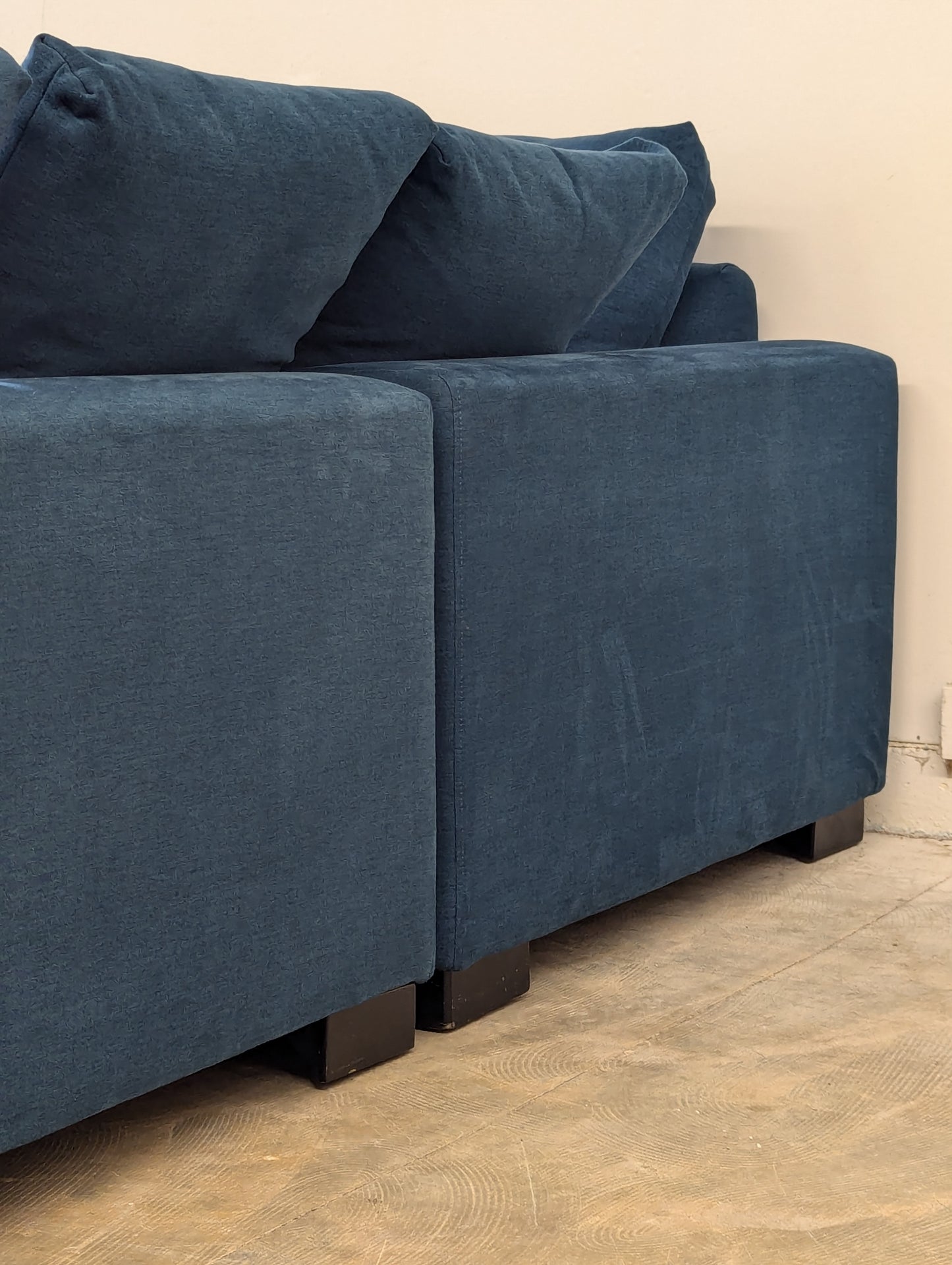 Stylus Block Modular Sectional