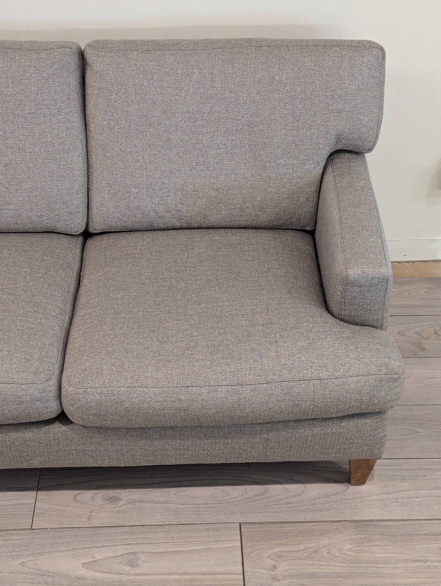 Tatum Sofa Robin Bruce
