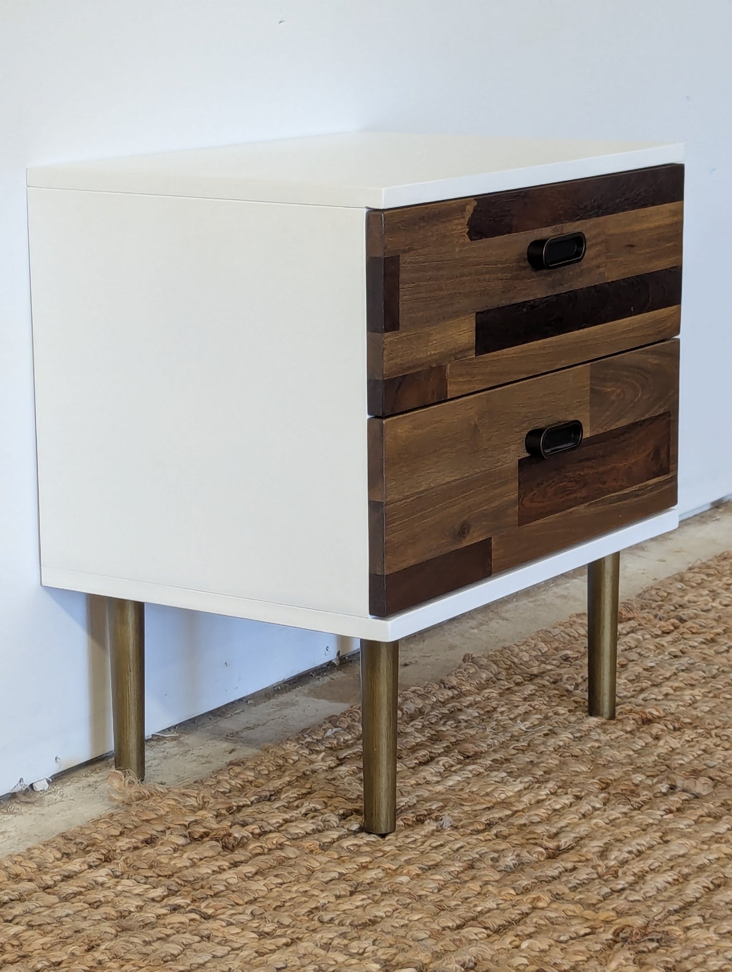 Q Living Carmel Nightstand