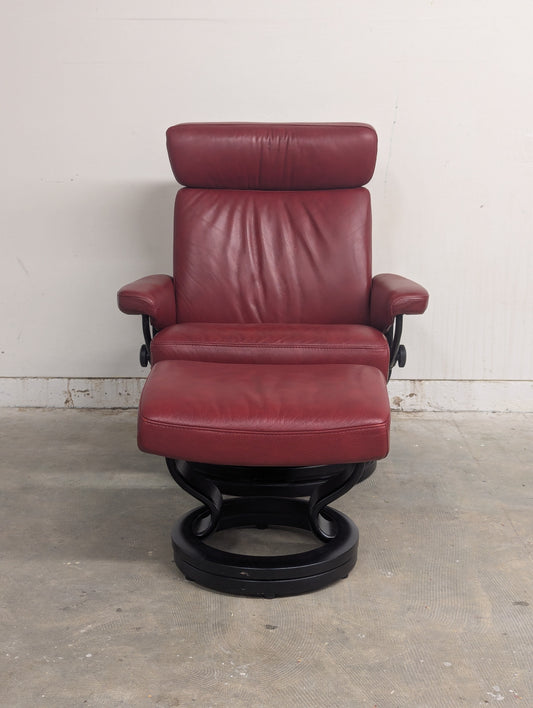 Ekornes Stressless Taurus Lounge Chair