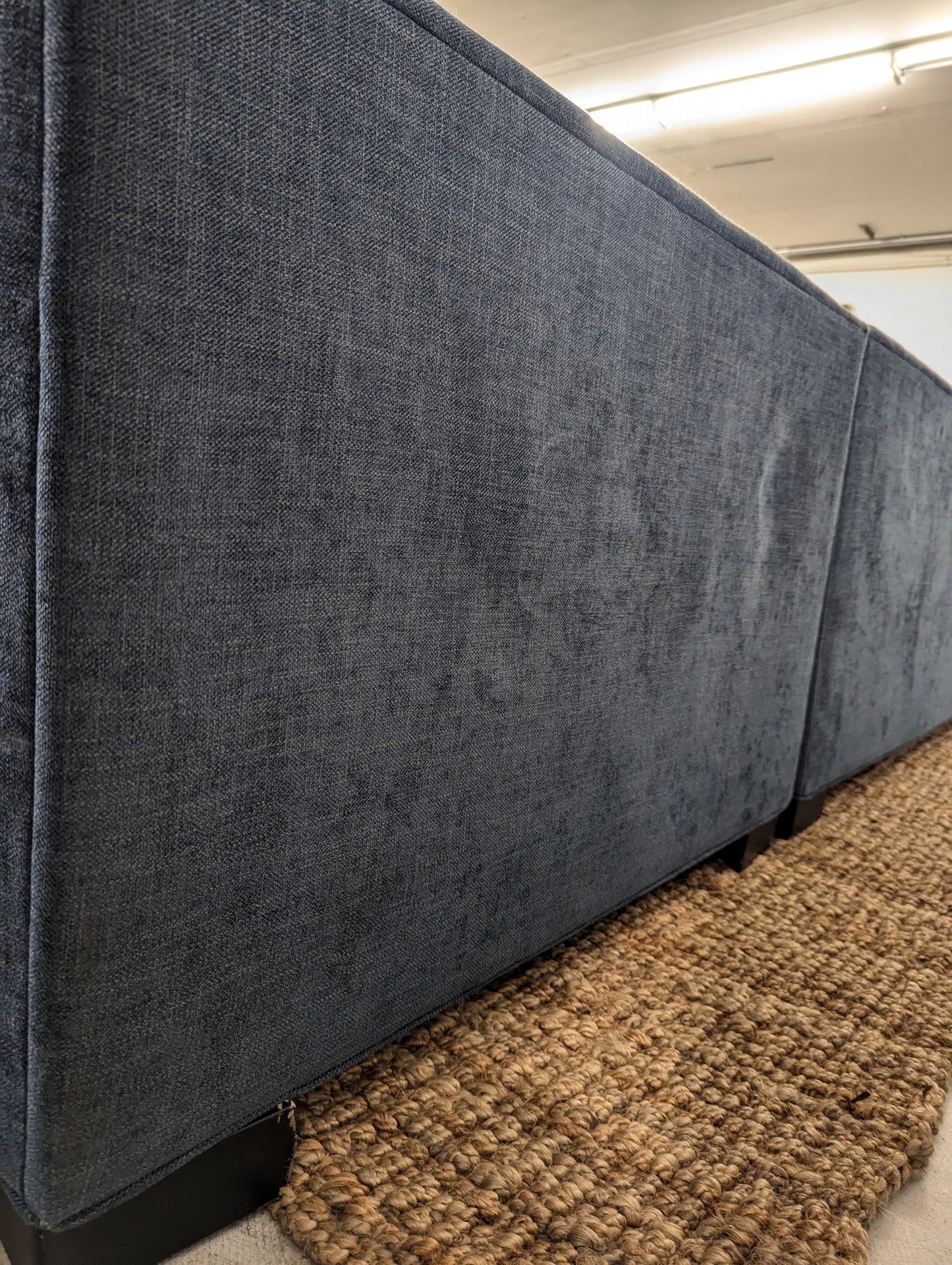 Stylus Skyla Sectional