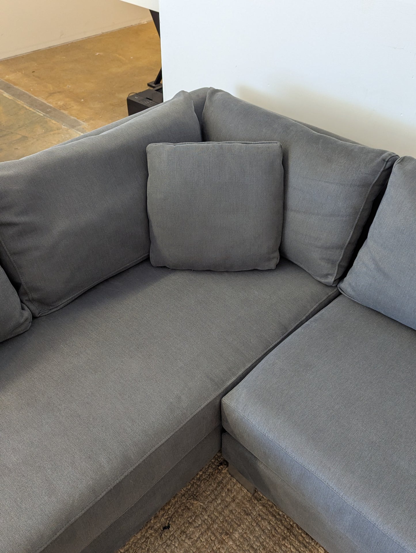 Stylus Tribeca Sectional