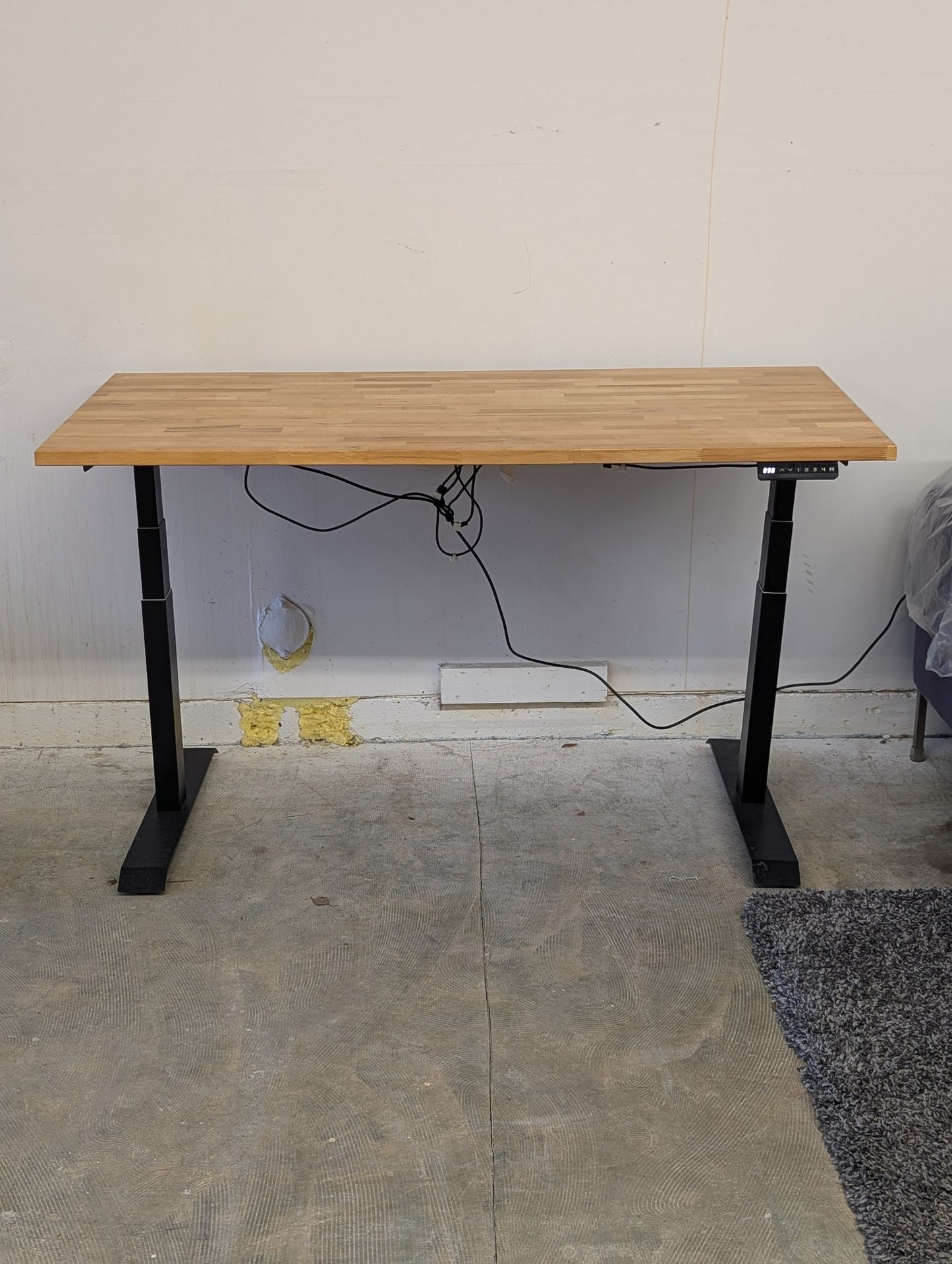 Effy Height Adjustable Desk