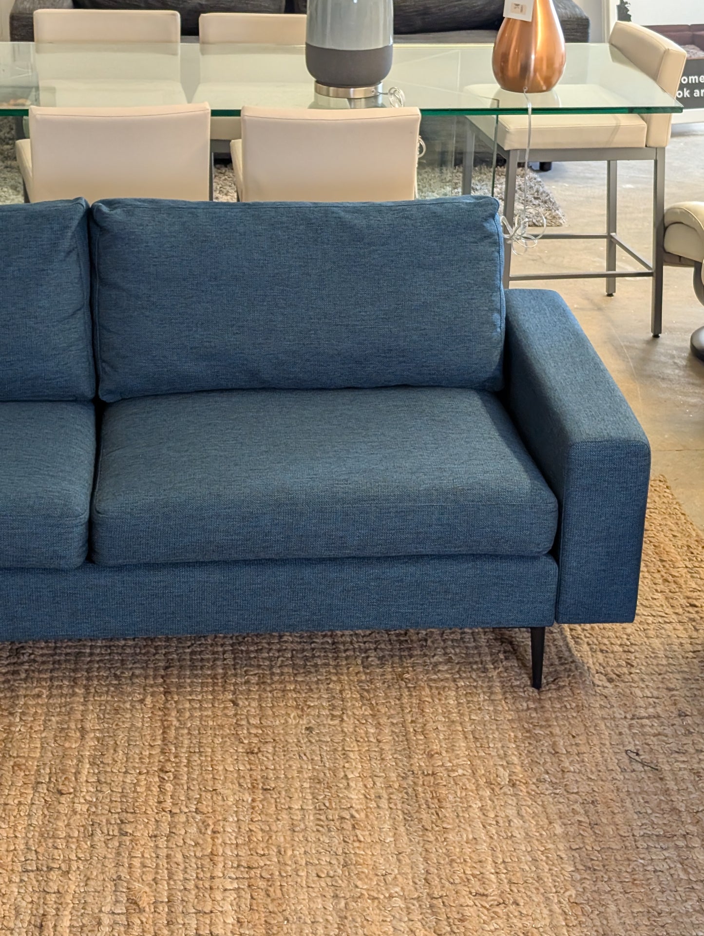 Article Nova Sectional